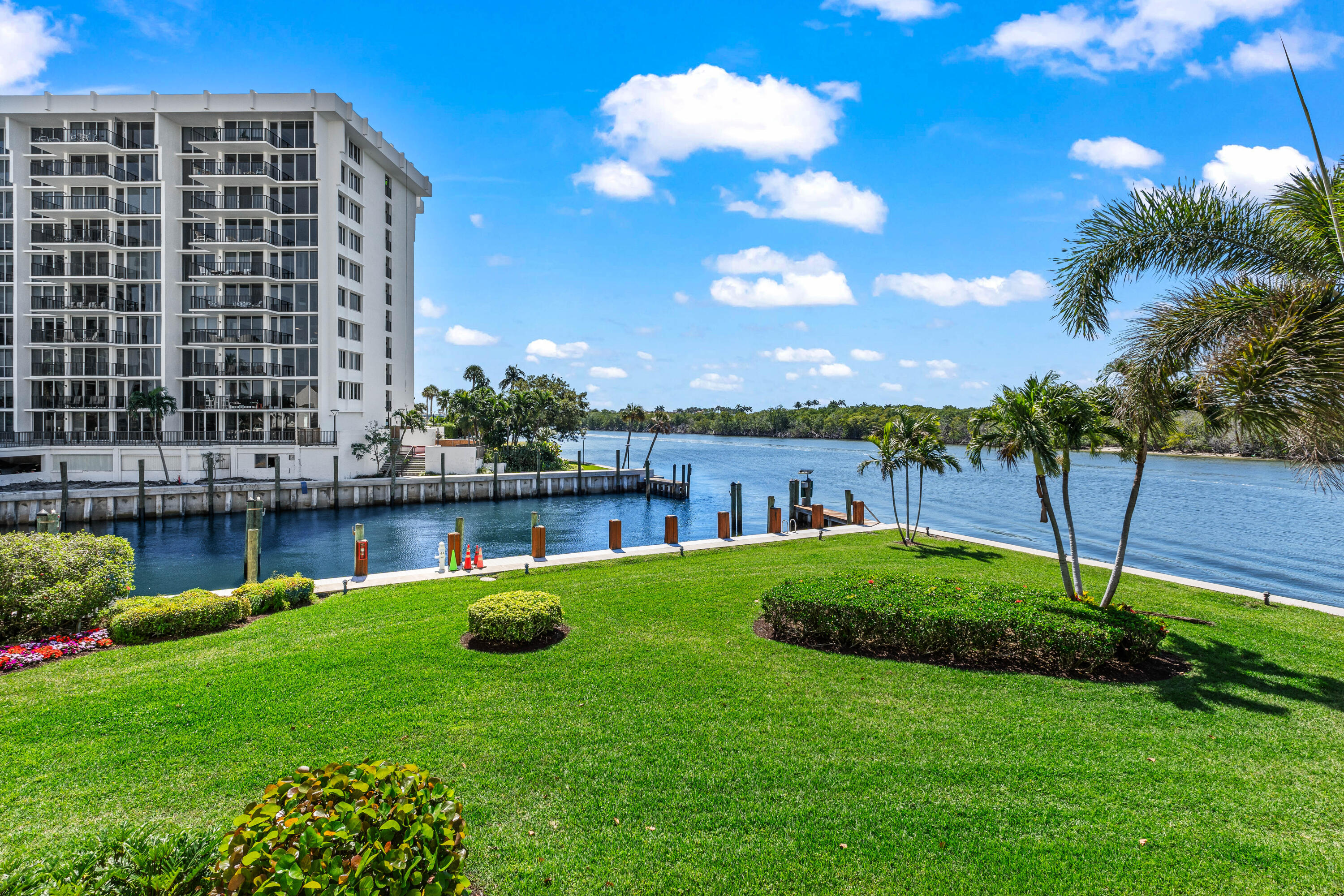 4744 S Ocean Boulevard 4
