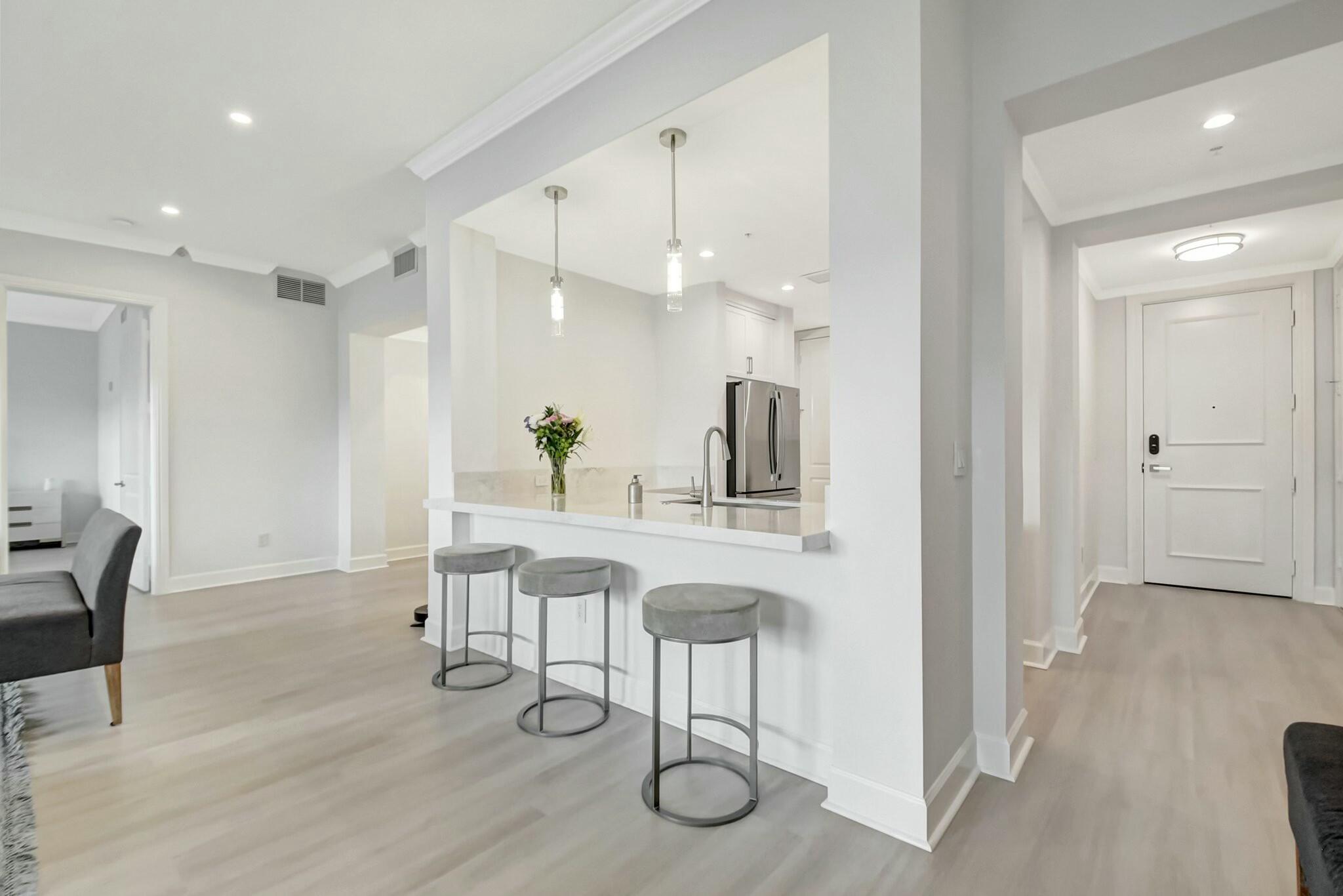 200 NE 2nd Avenue 315