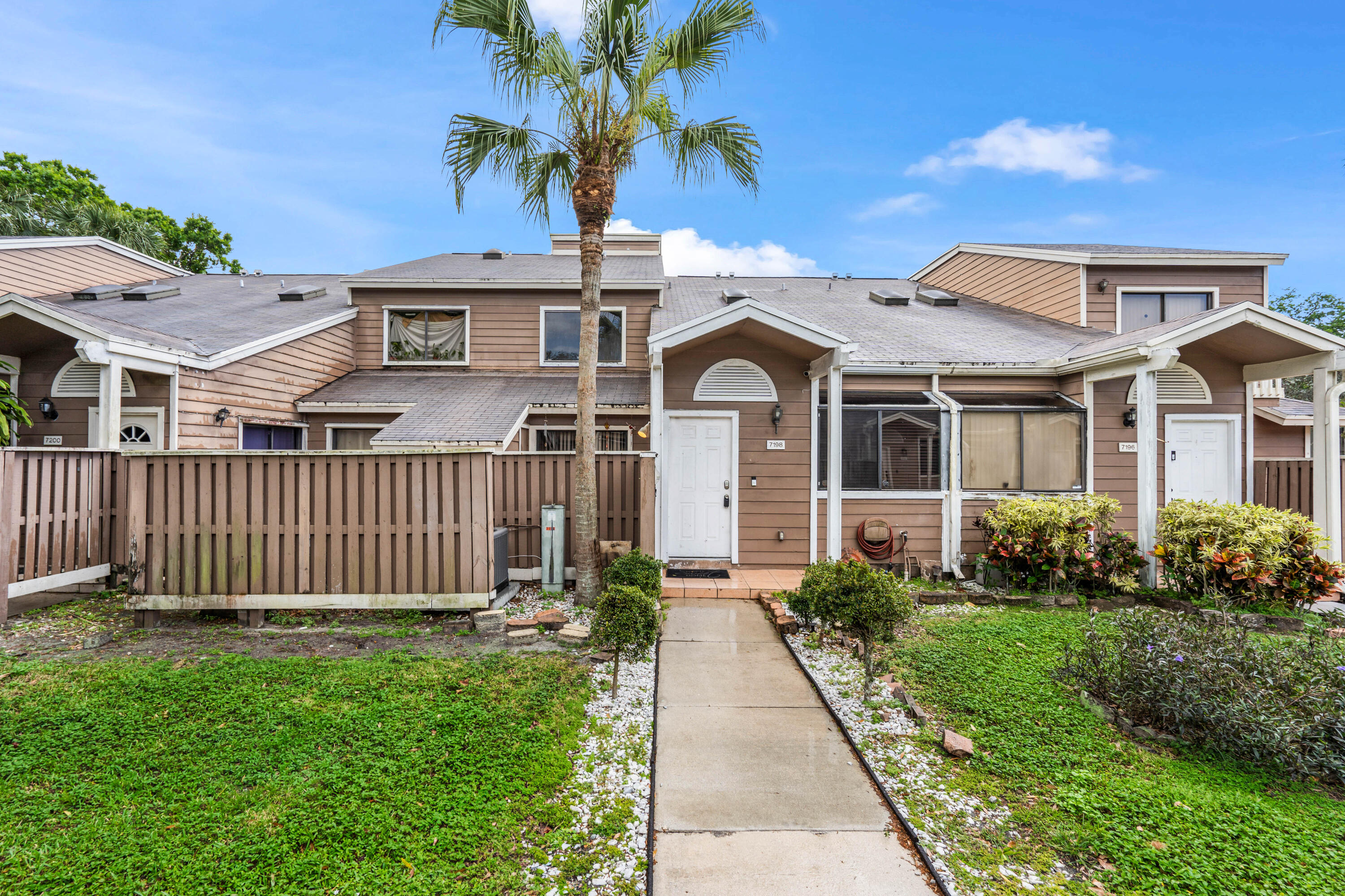 7198 Sportsmans Drive 2