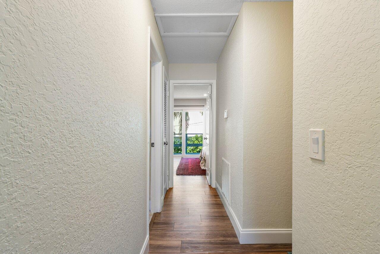 936 SW Rustic Circle