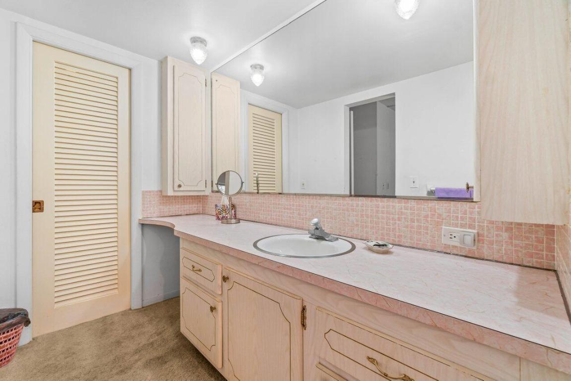 25 SE 13th A5 Street A5