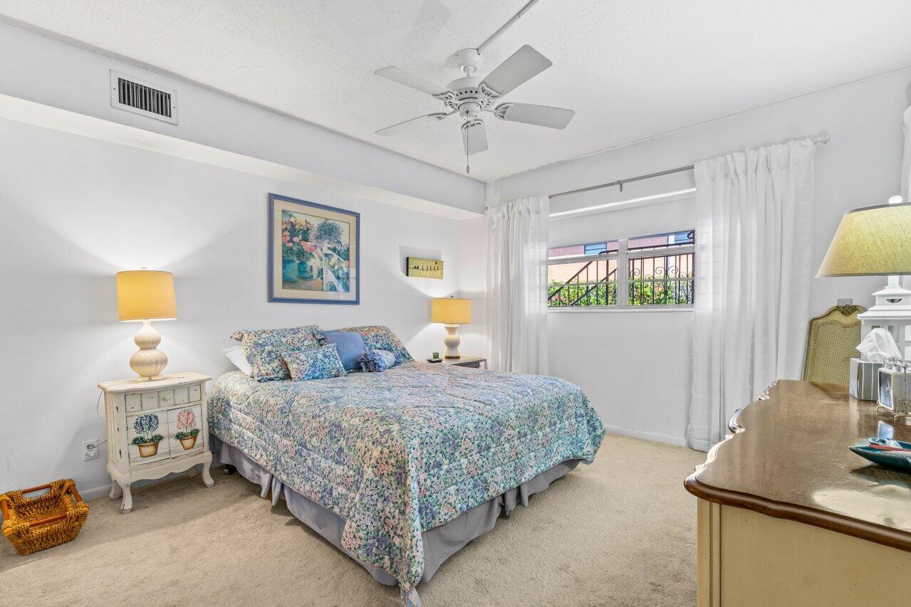 25 SE 13th A5 Street A5