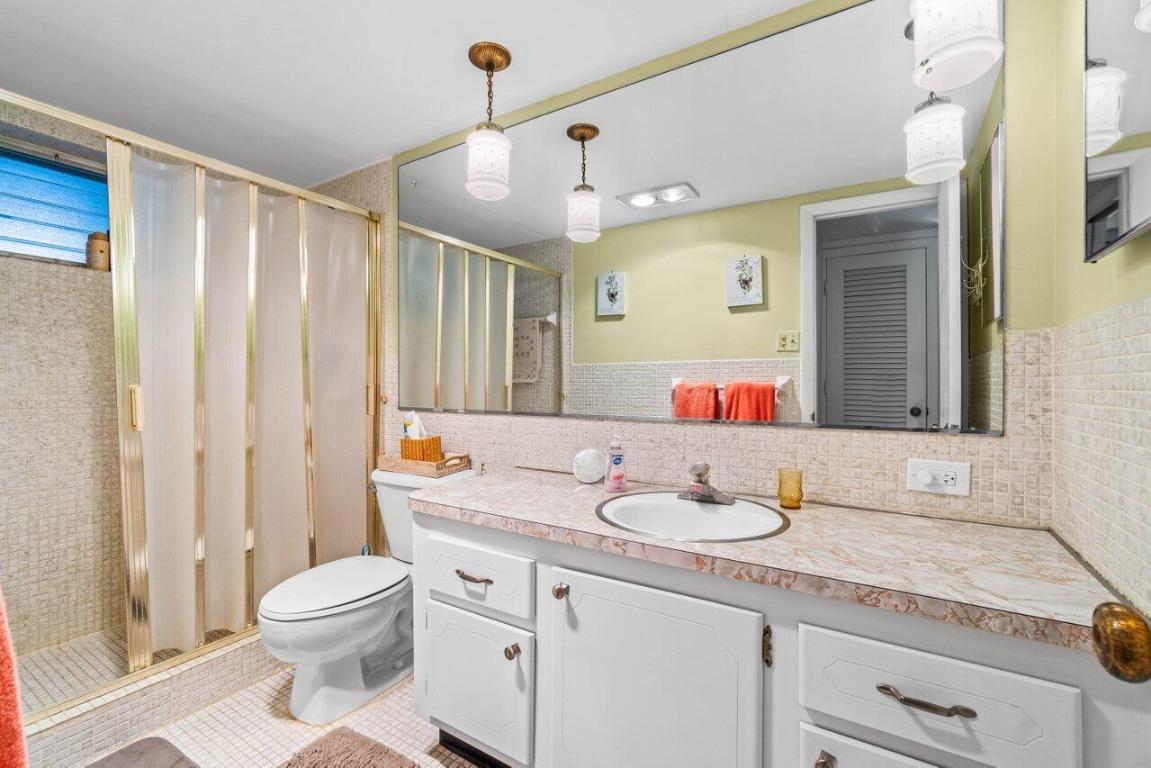 25 SE 13th A5 Street A5