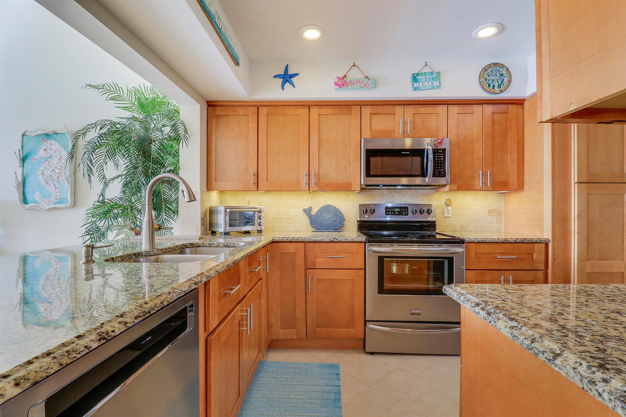 213 Ocean Dunes Circle