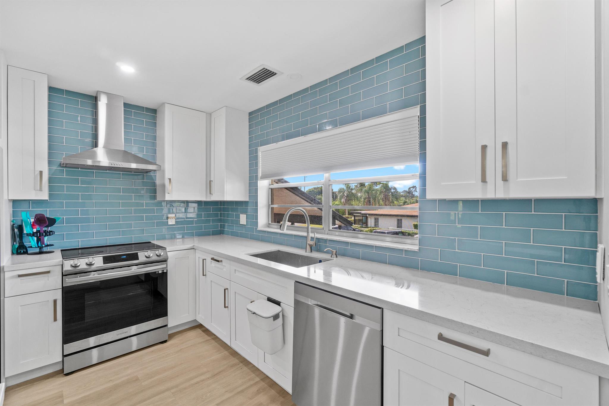 13937 Royal Palm Court B