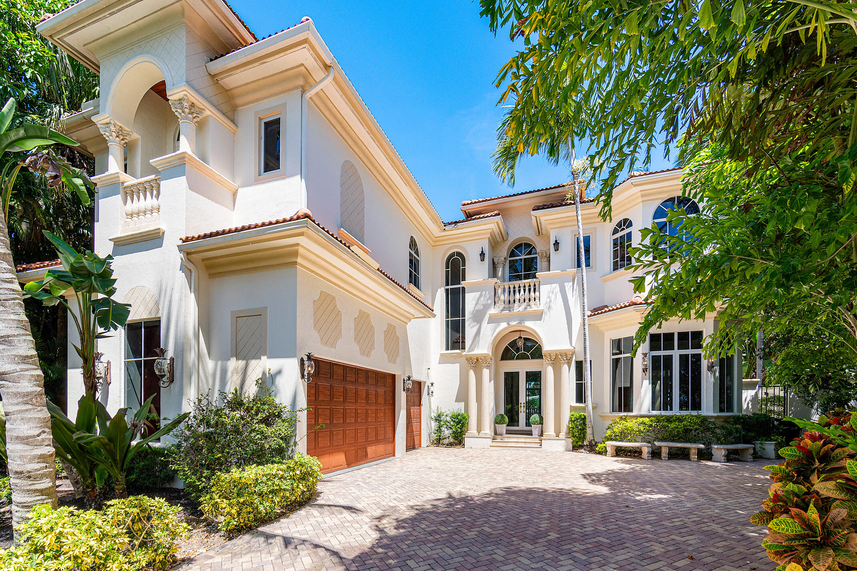 709 SE 10th Street