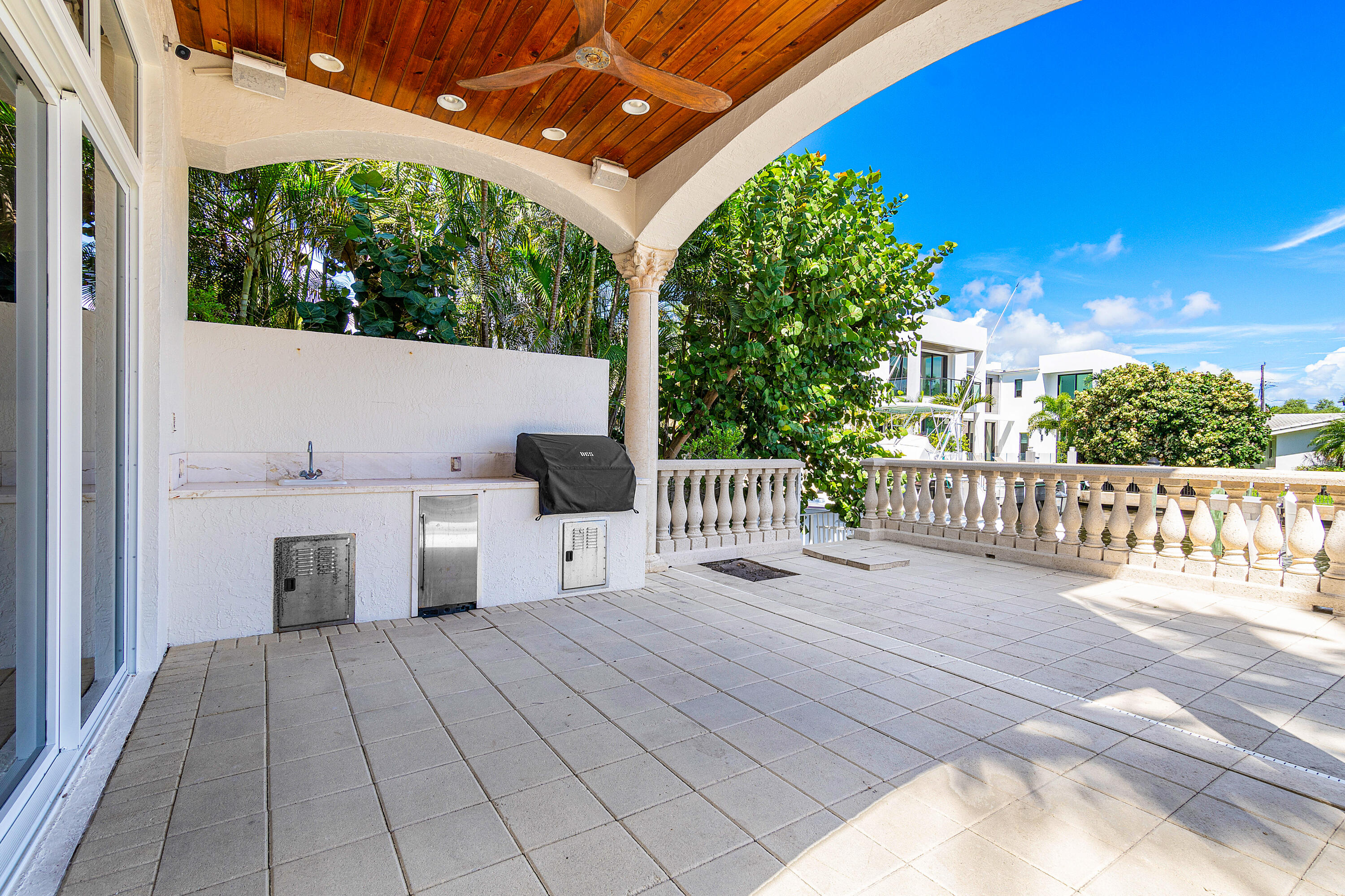709 SE 10th Street