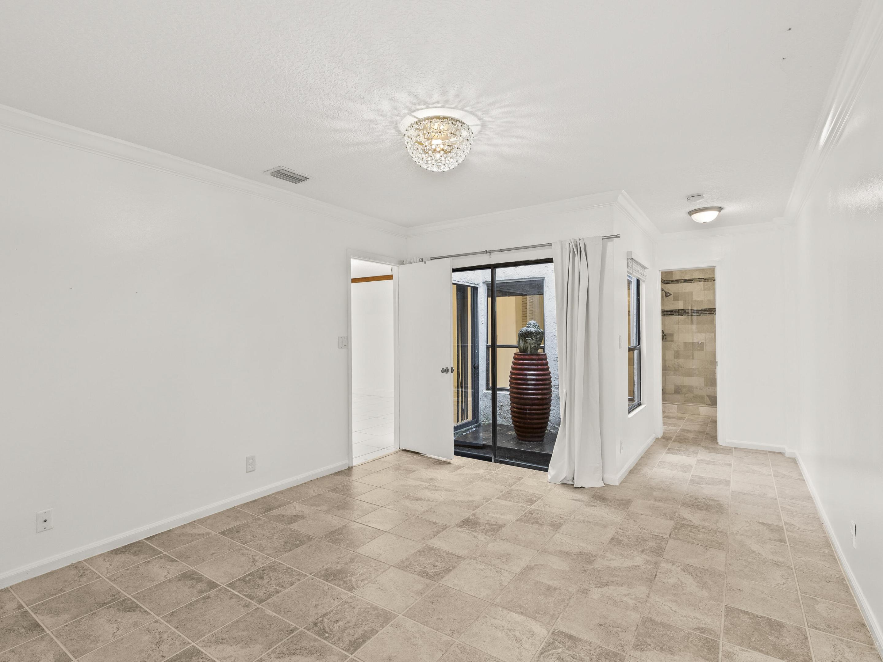 732 Camino Gardens Lane, Boca Raton