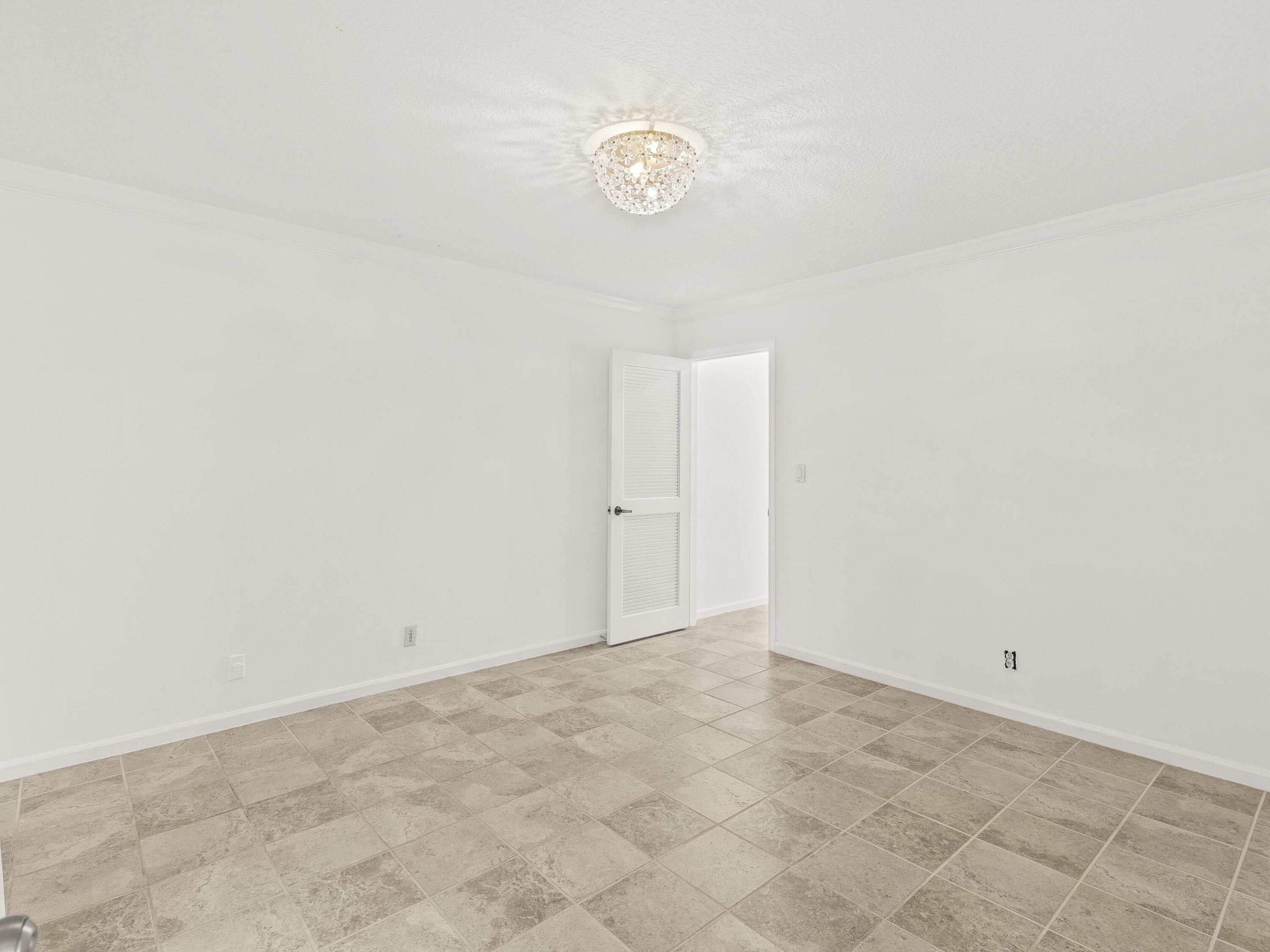 732 Camino Gardens Lane, Boca Raton