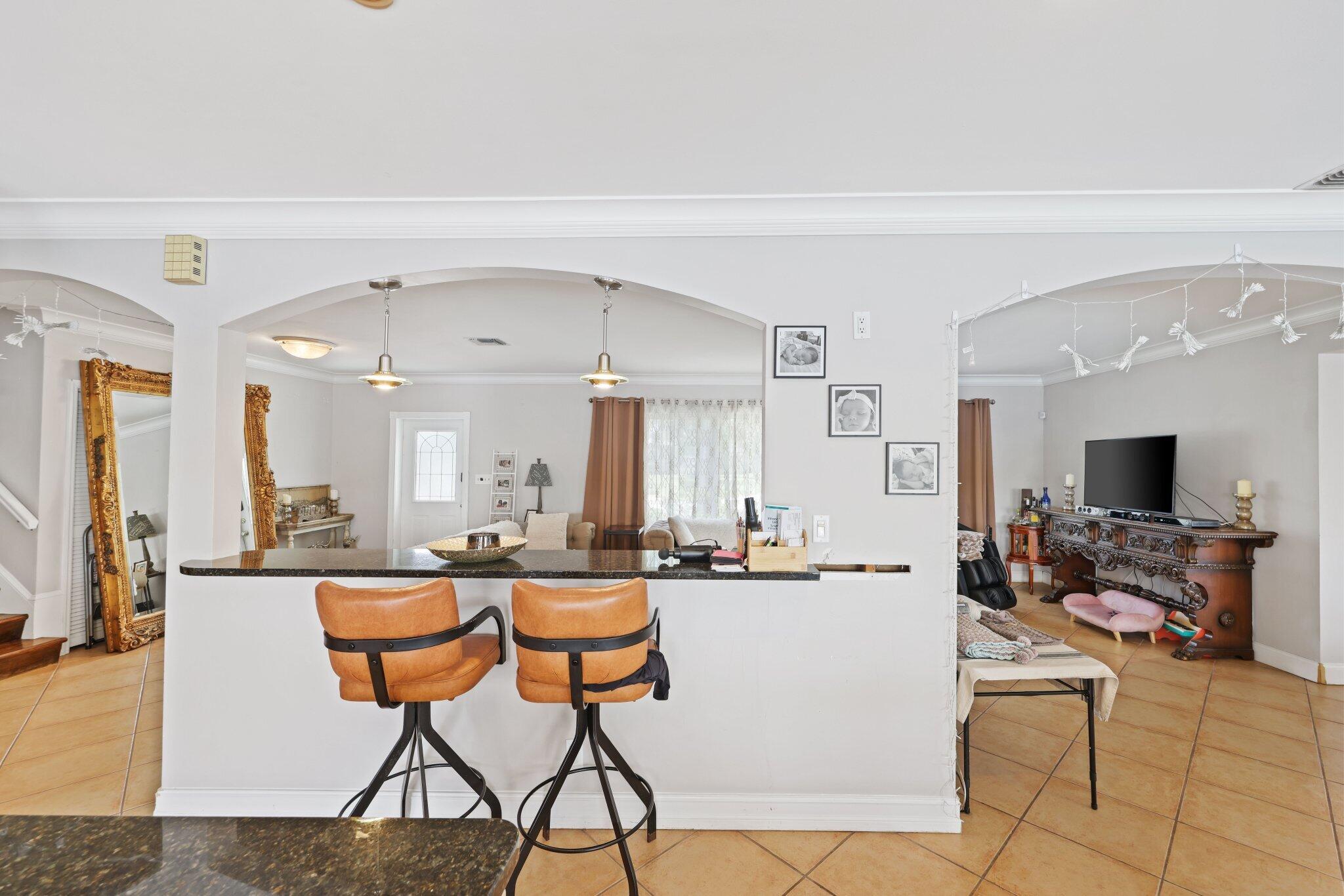 442 SE 17th Terrace