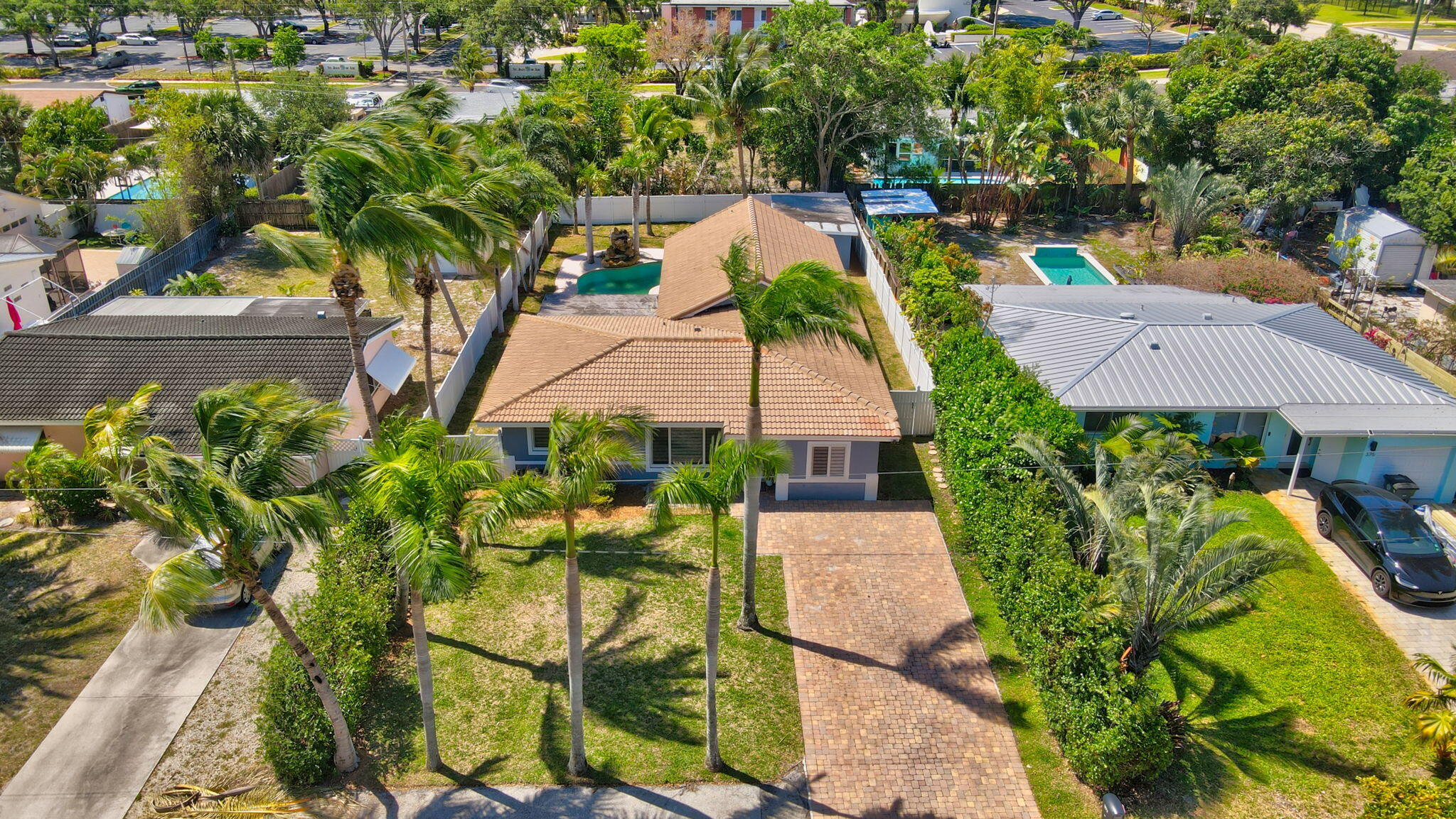 360 SW 2nd Street