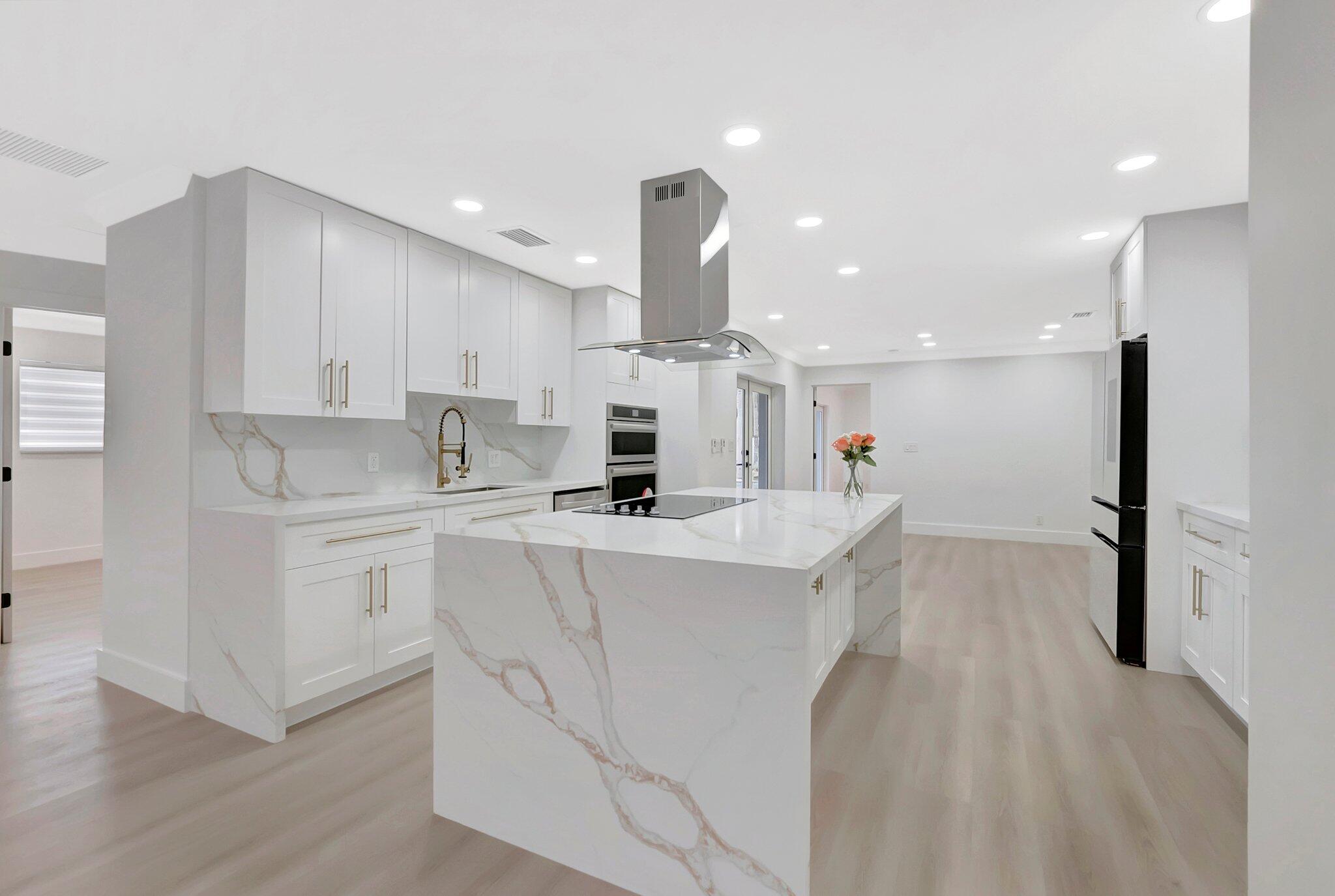 360 SW 2nd Street