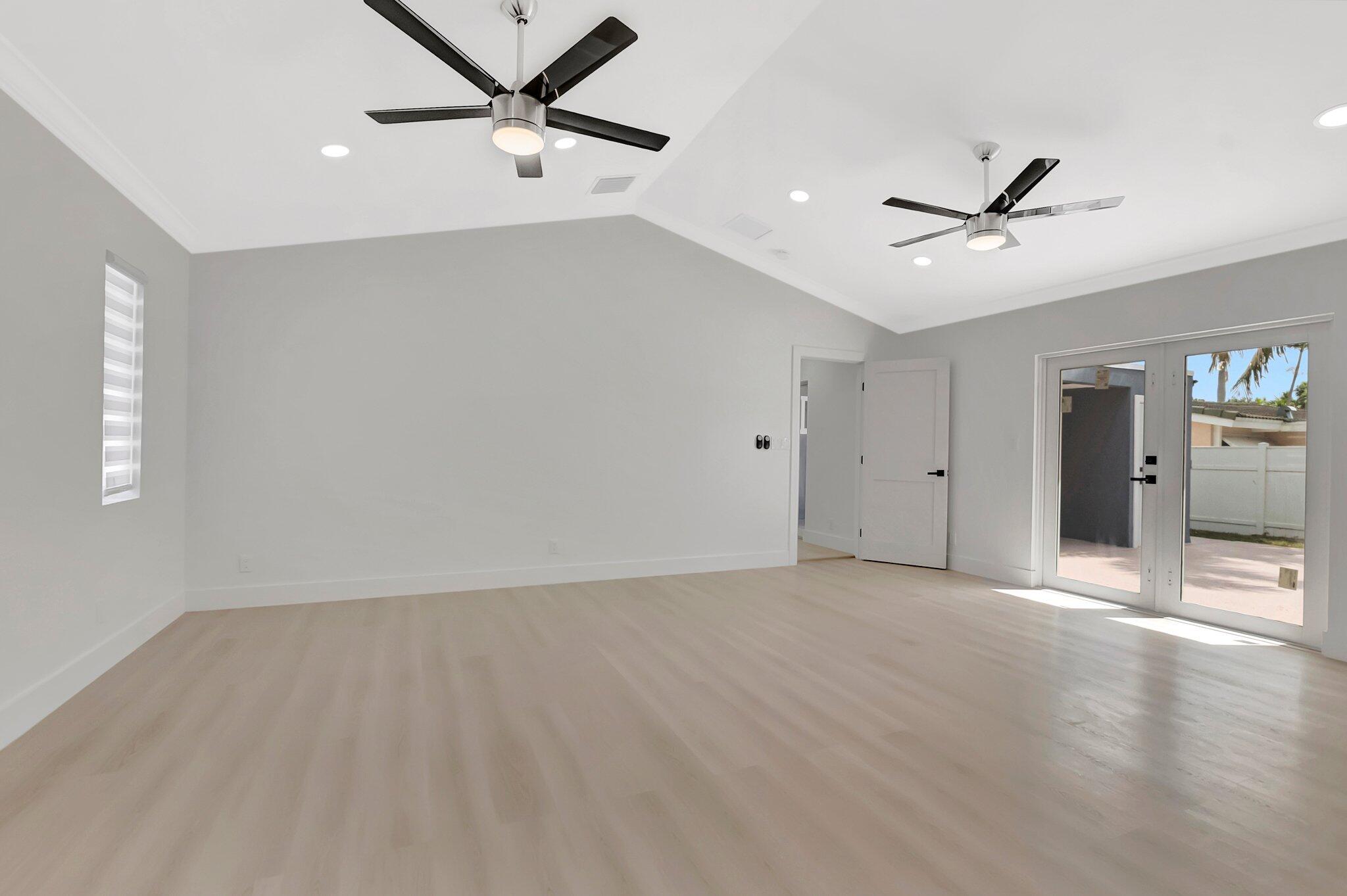 360 SW 2nd Street