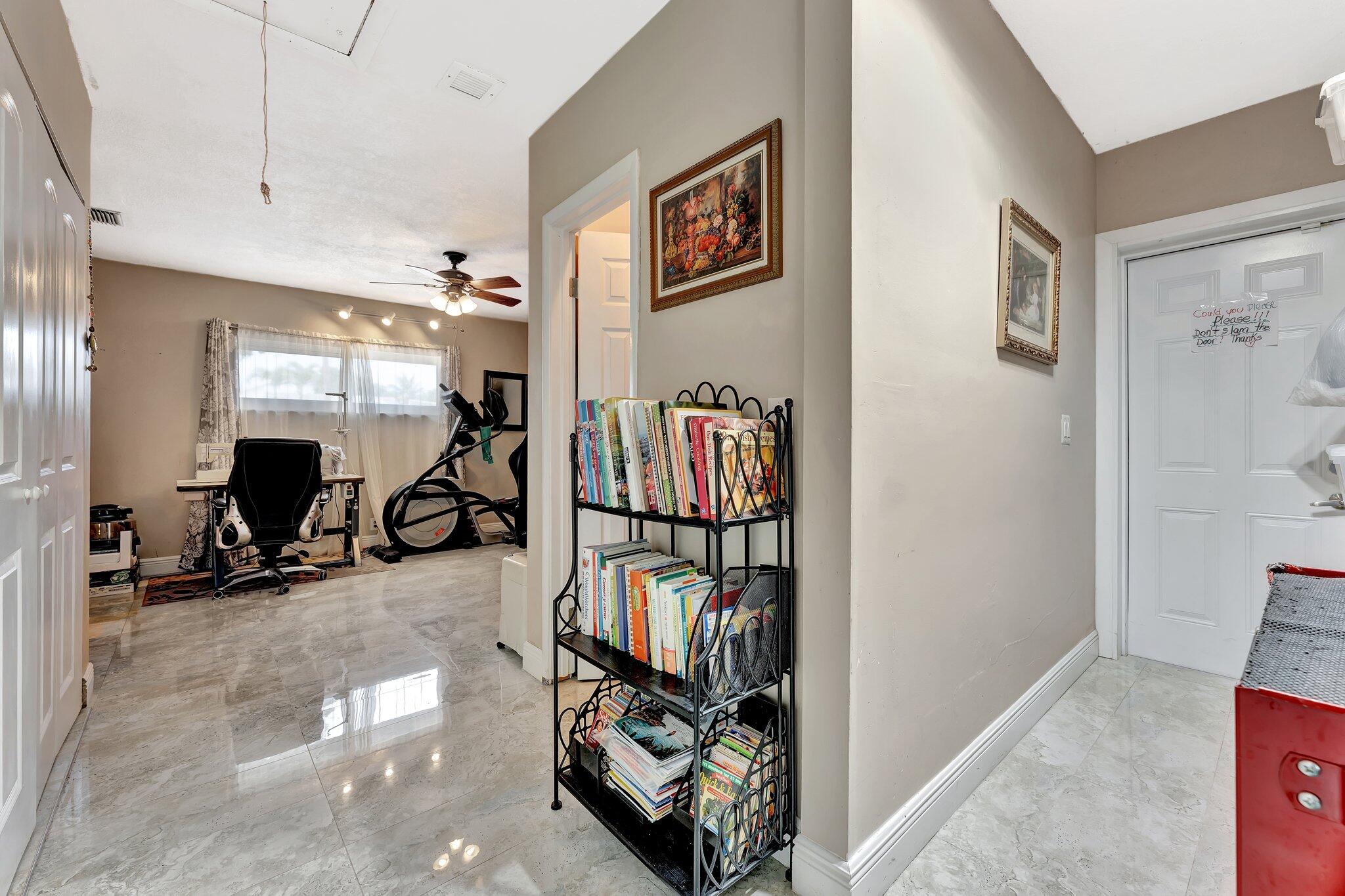 385 SW 31 Avenue