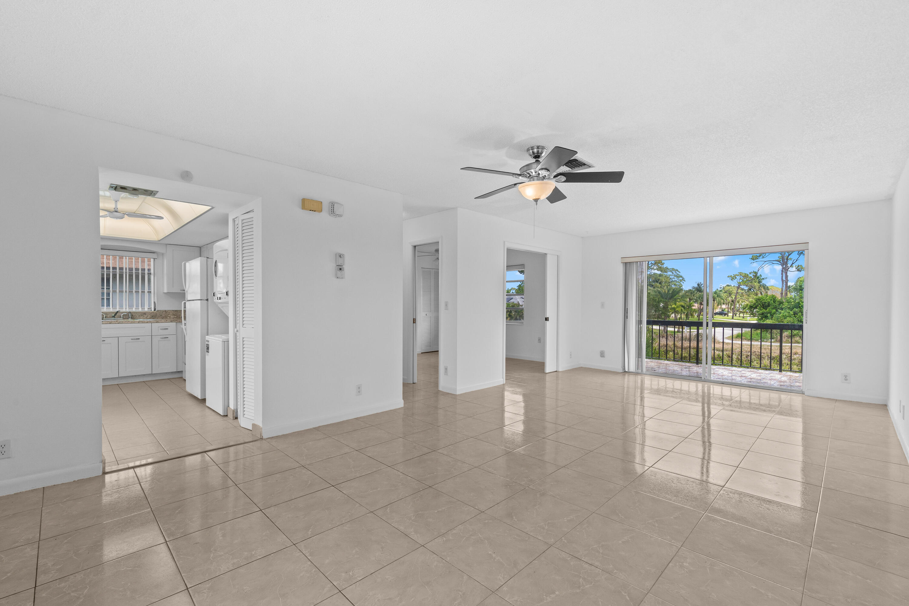 13648 Coconut Palm Court B