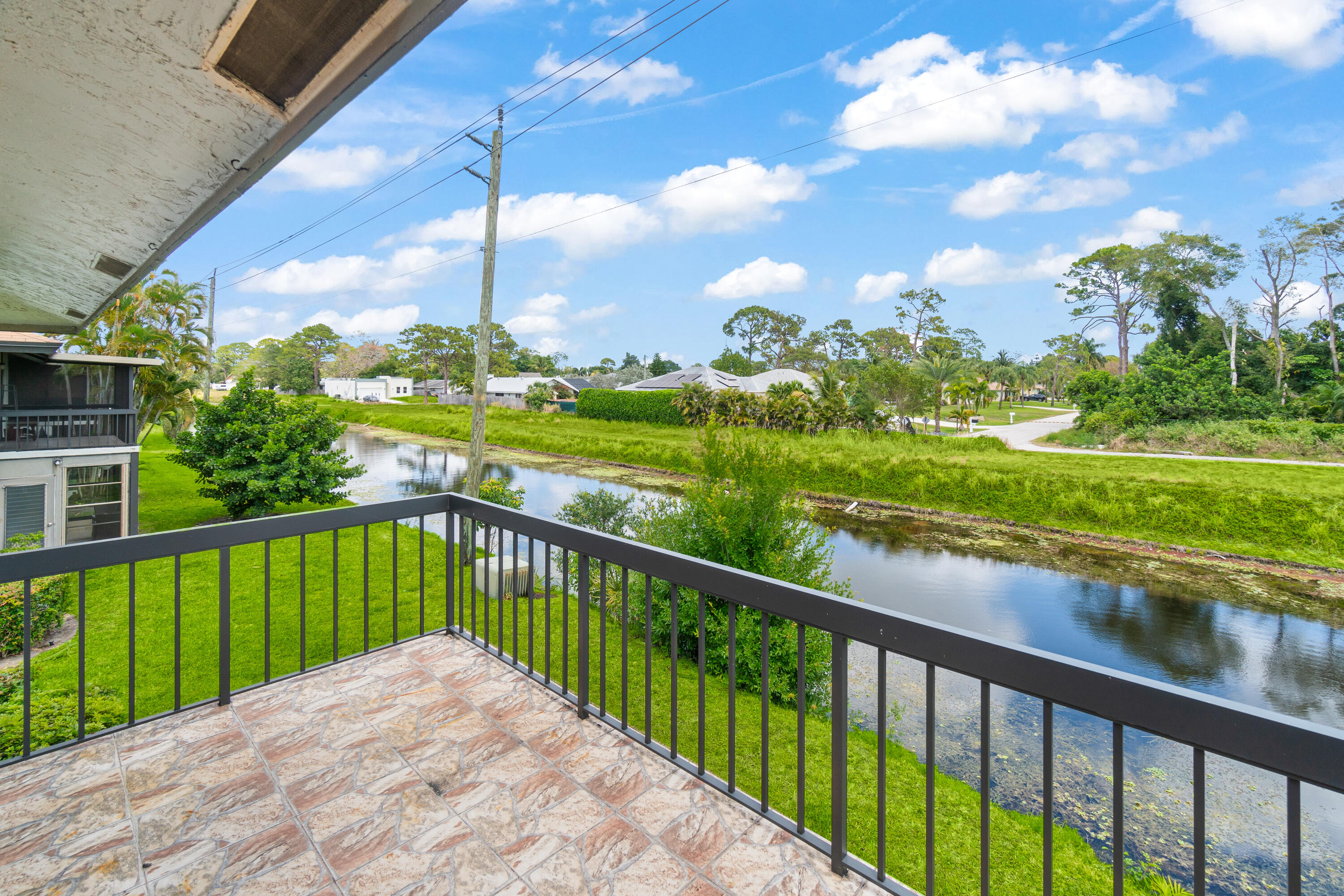 13648 Coconut Palm Court B
