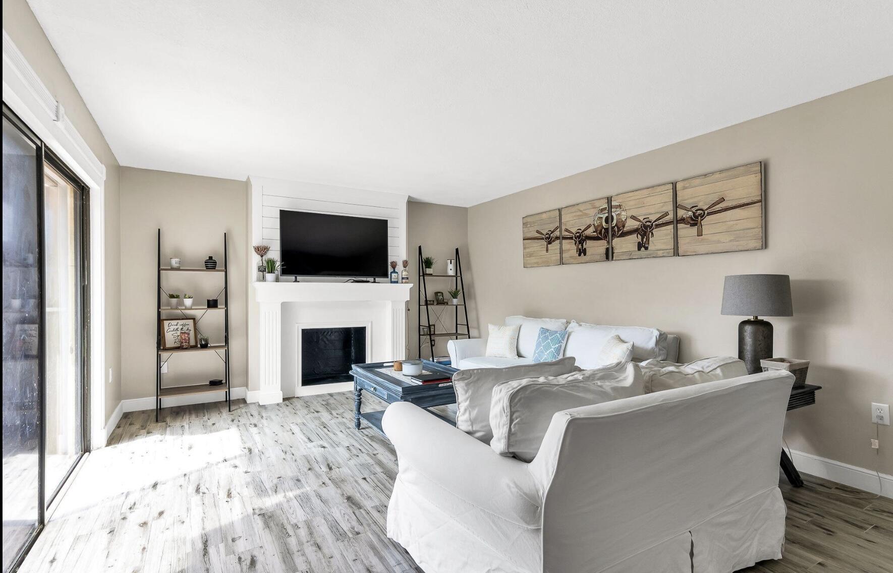 3167 Gardens East Drive A, Palm Beach Gardens Unit: A