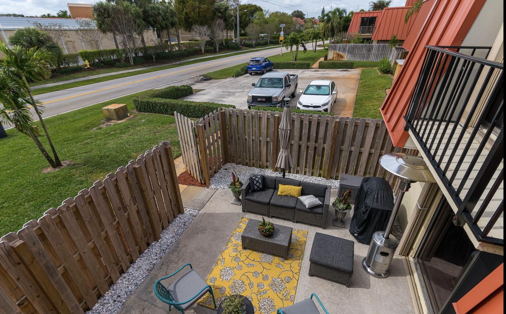 3167 Gardens East Drive A, Palm Beach Gardens Unit: A