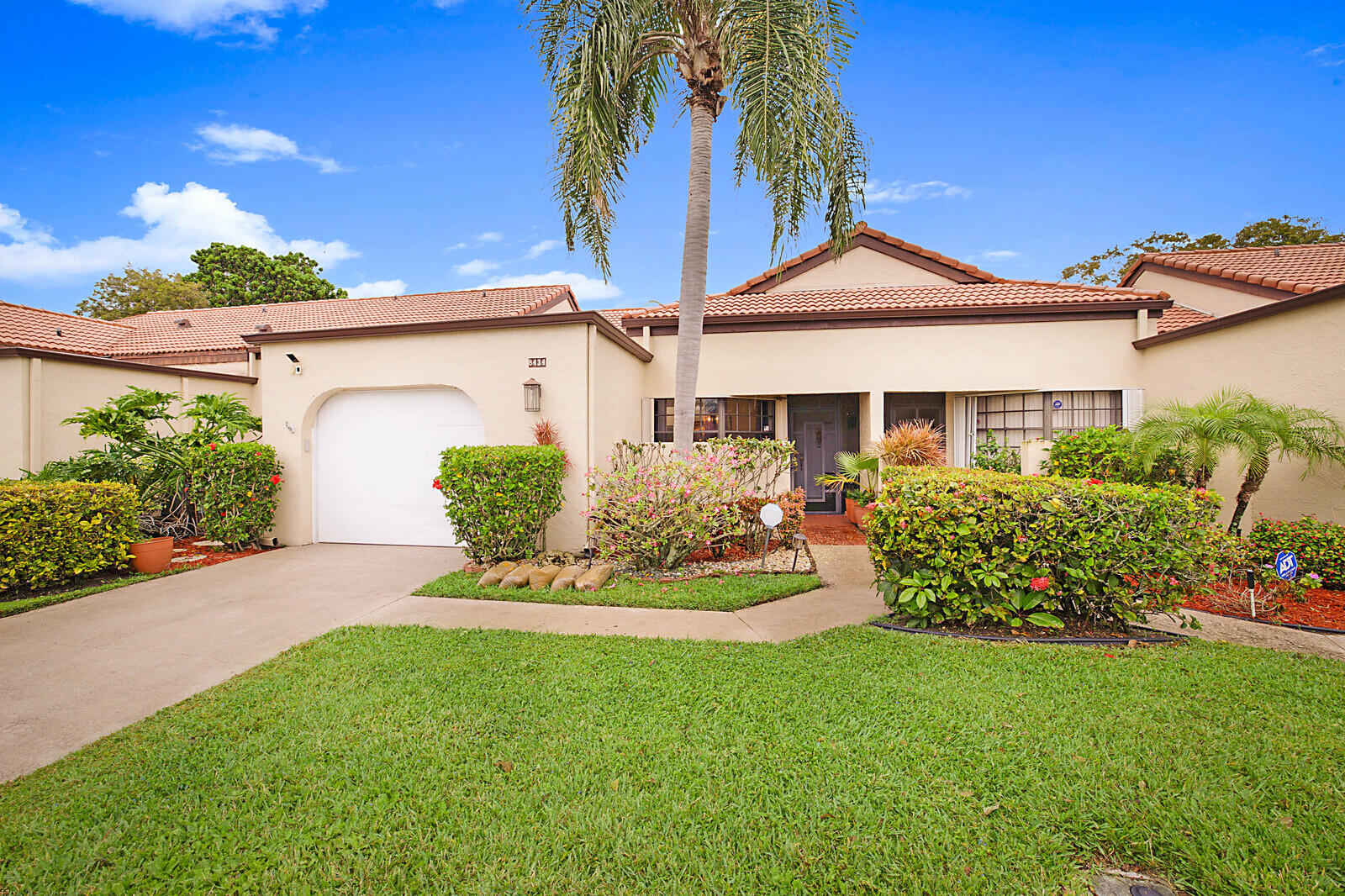8434 Mooring Circle