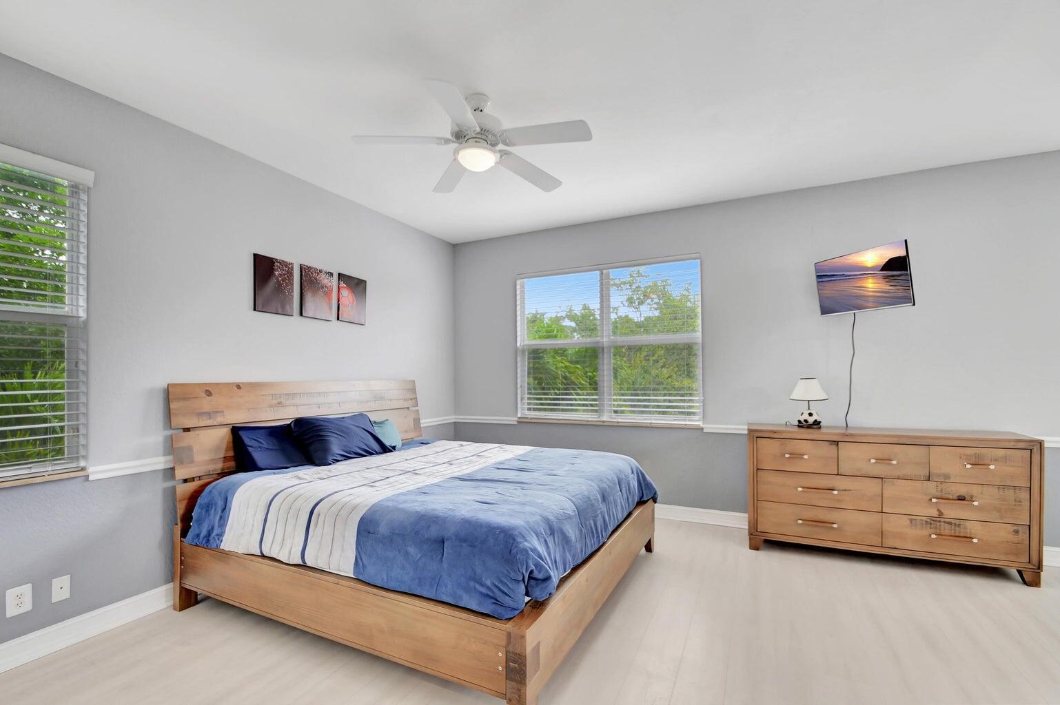 8679 Cobblestone Point Circle Circle