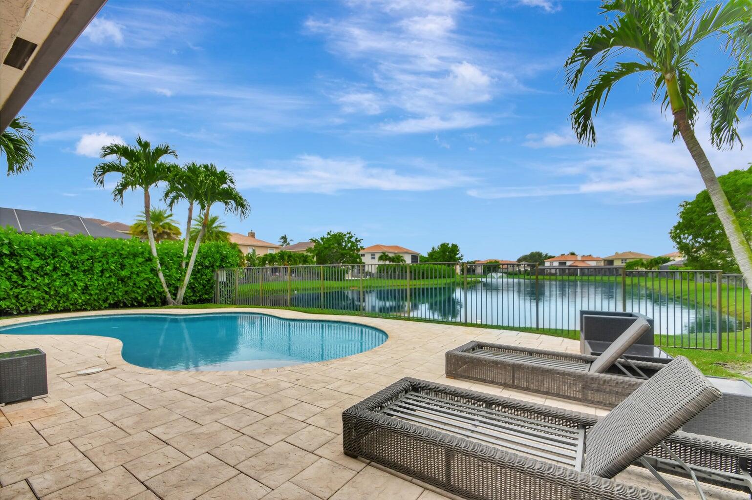 8679 Cobblestone Point Circle Circle