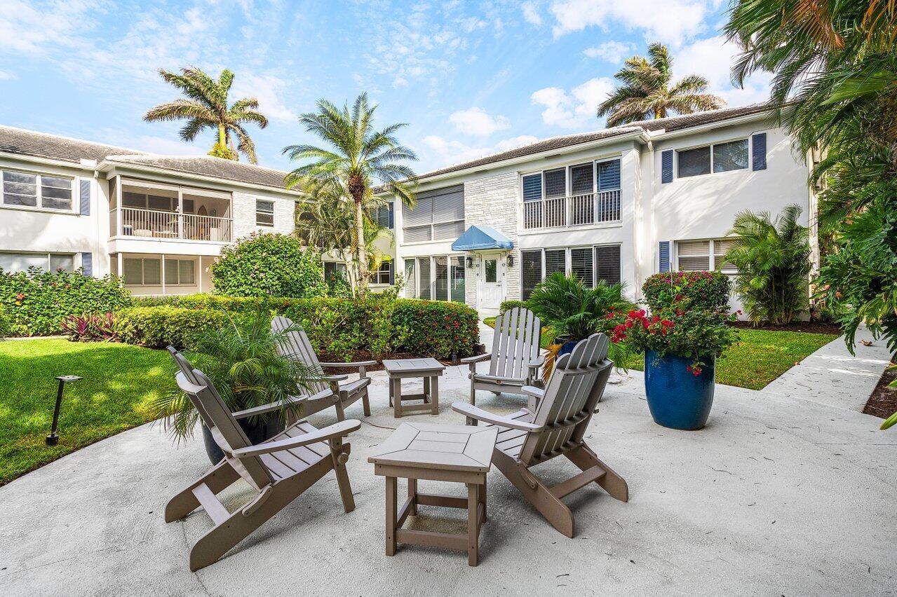 1015 Ingraham Avenue 2