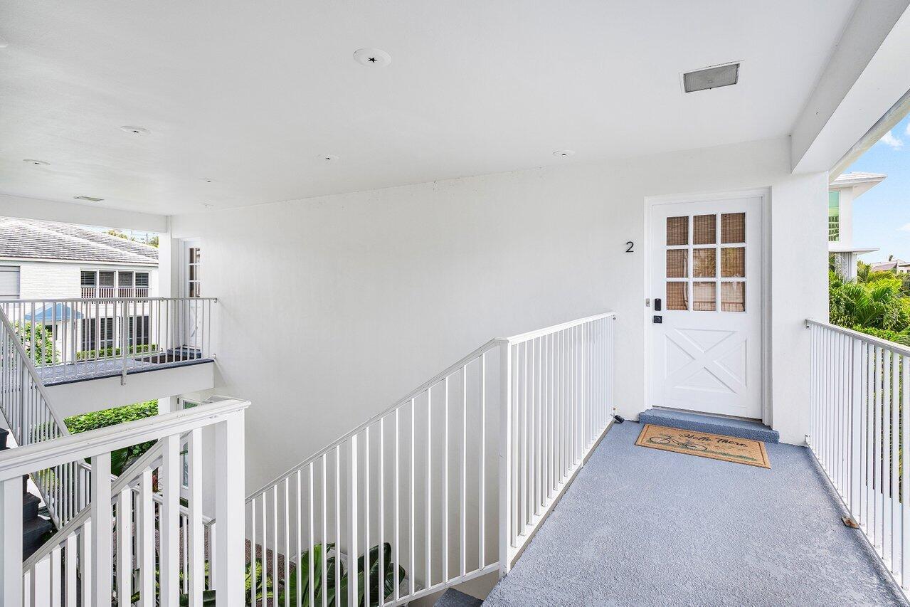 1015 Ingraham Avenue 2