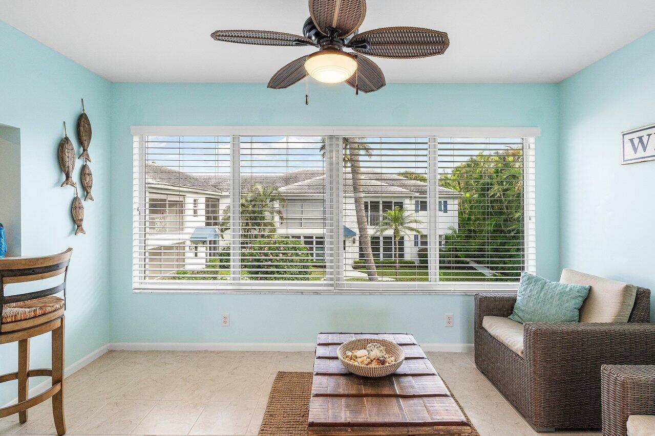 1015 Ingraham Avenue 2