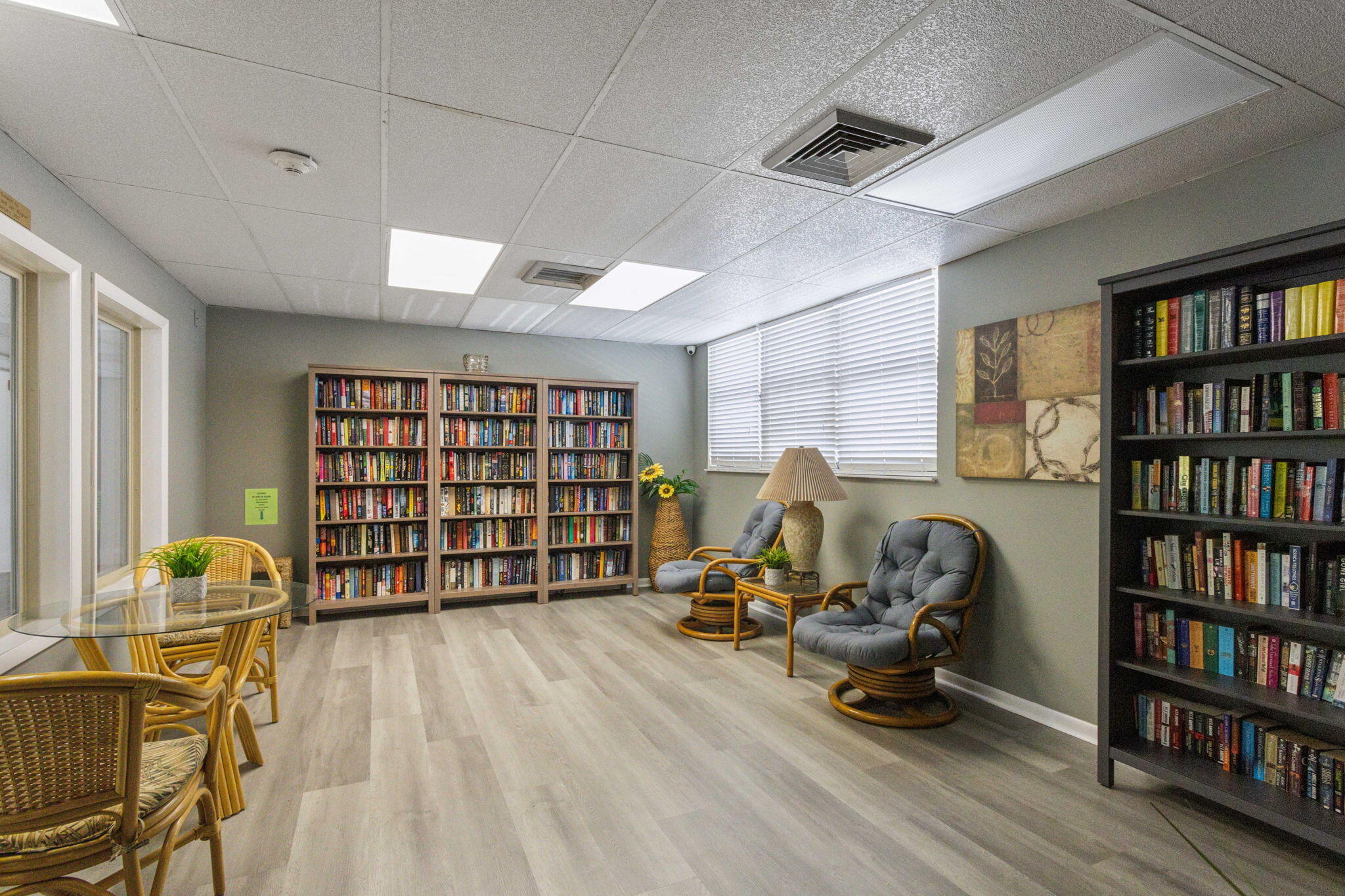 1401 N Riverside Drive 502