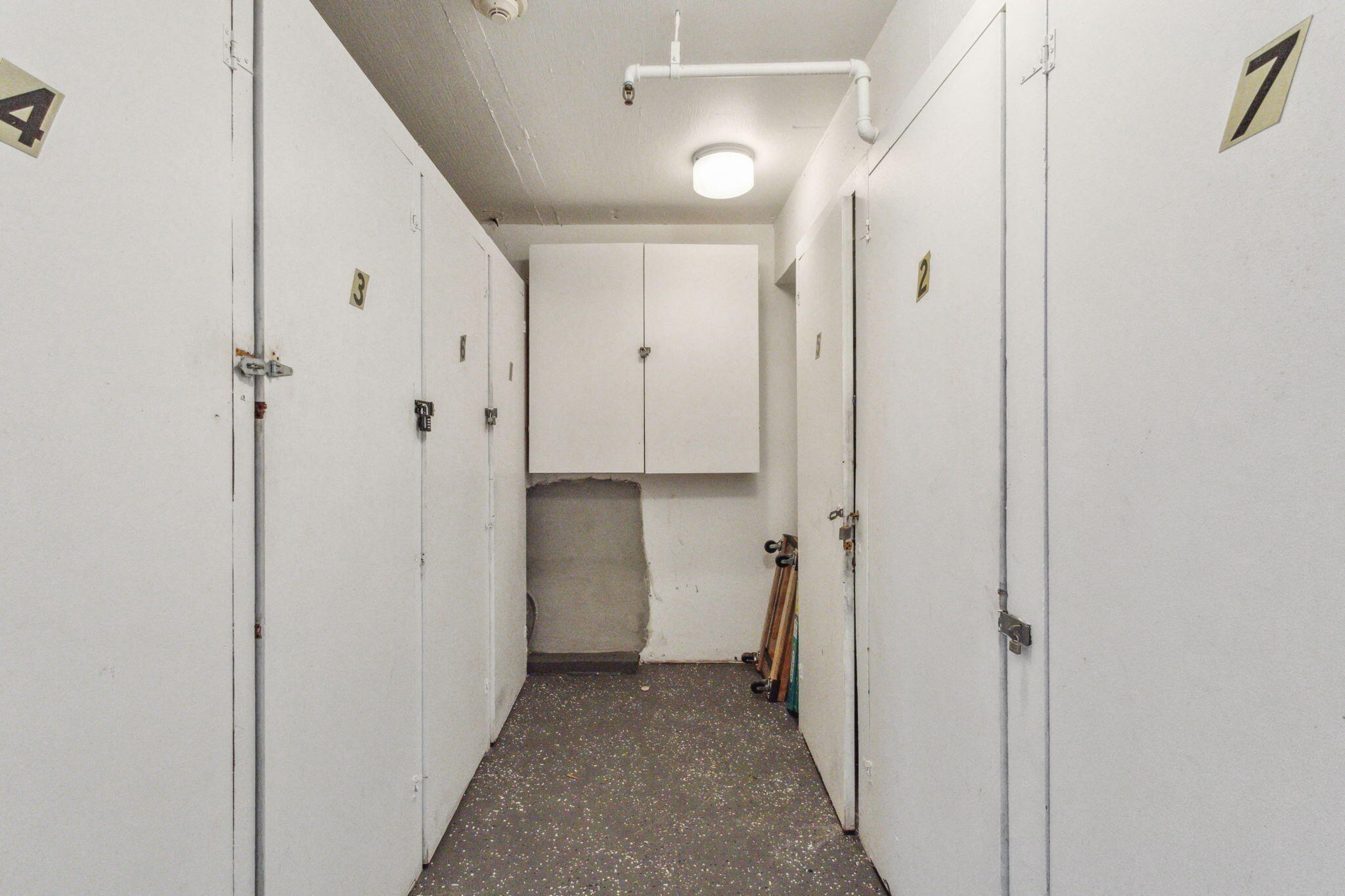 1401 N Riverside Drive 502