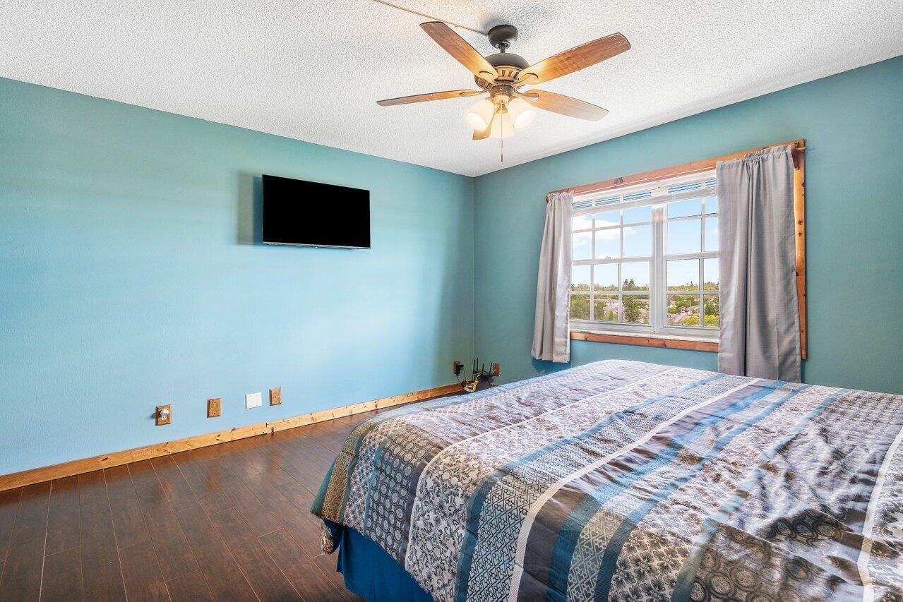 9101 W Sample Road 805