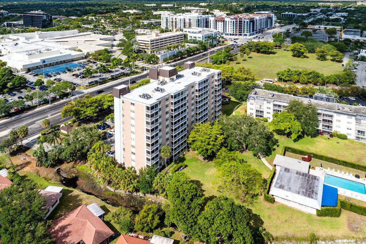 9101 W Sample Road 805