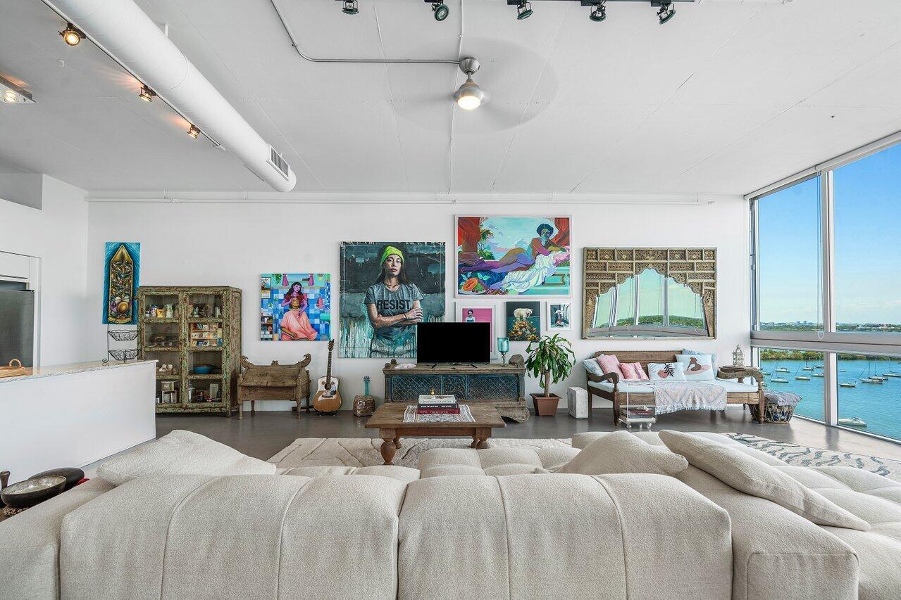 7934 West Drive 1205