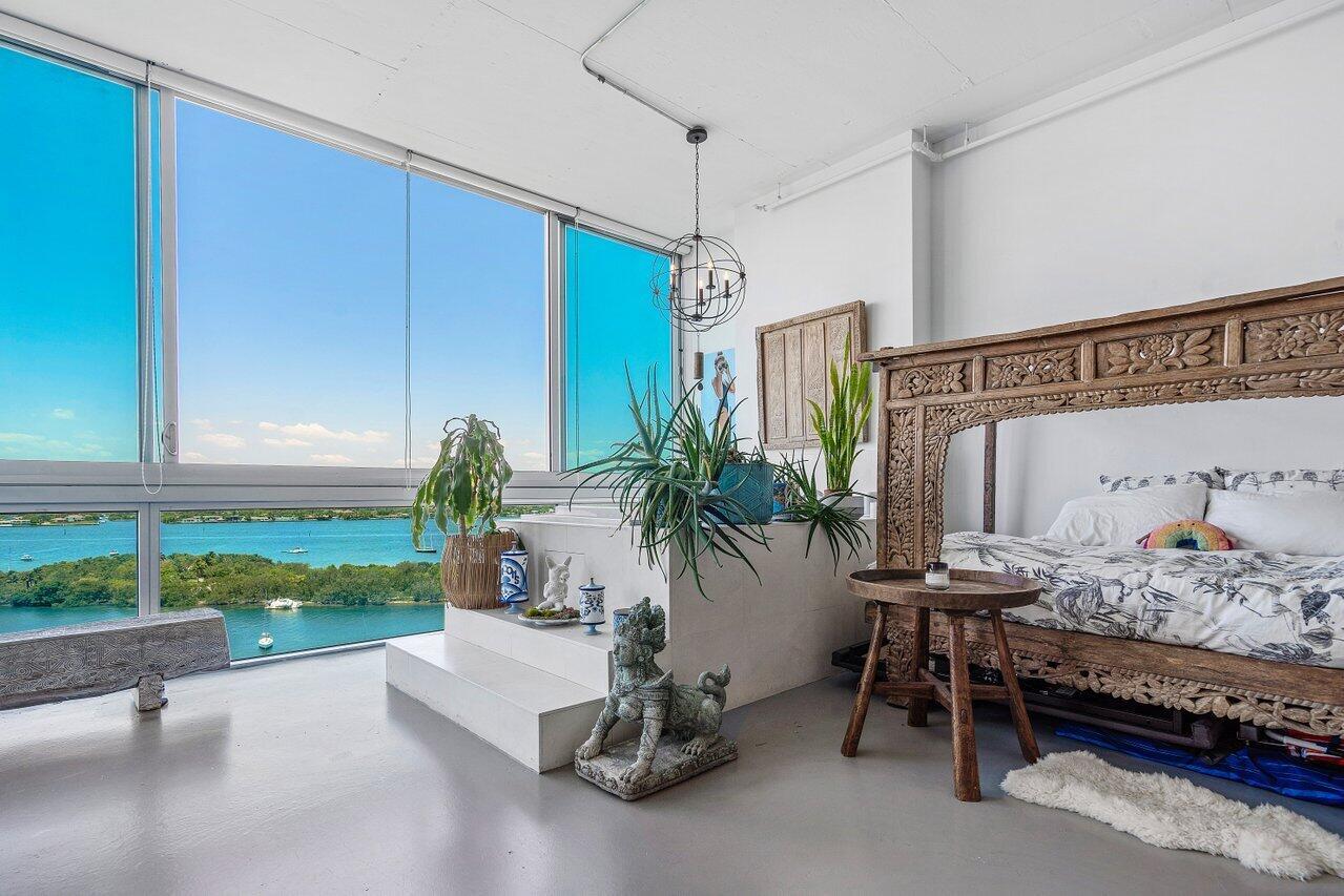 7934 West Drive 1205