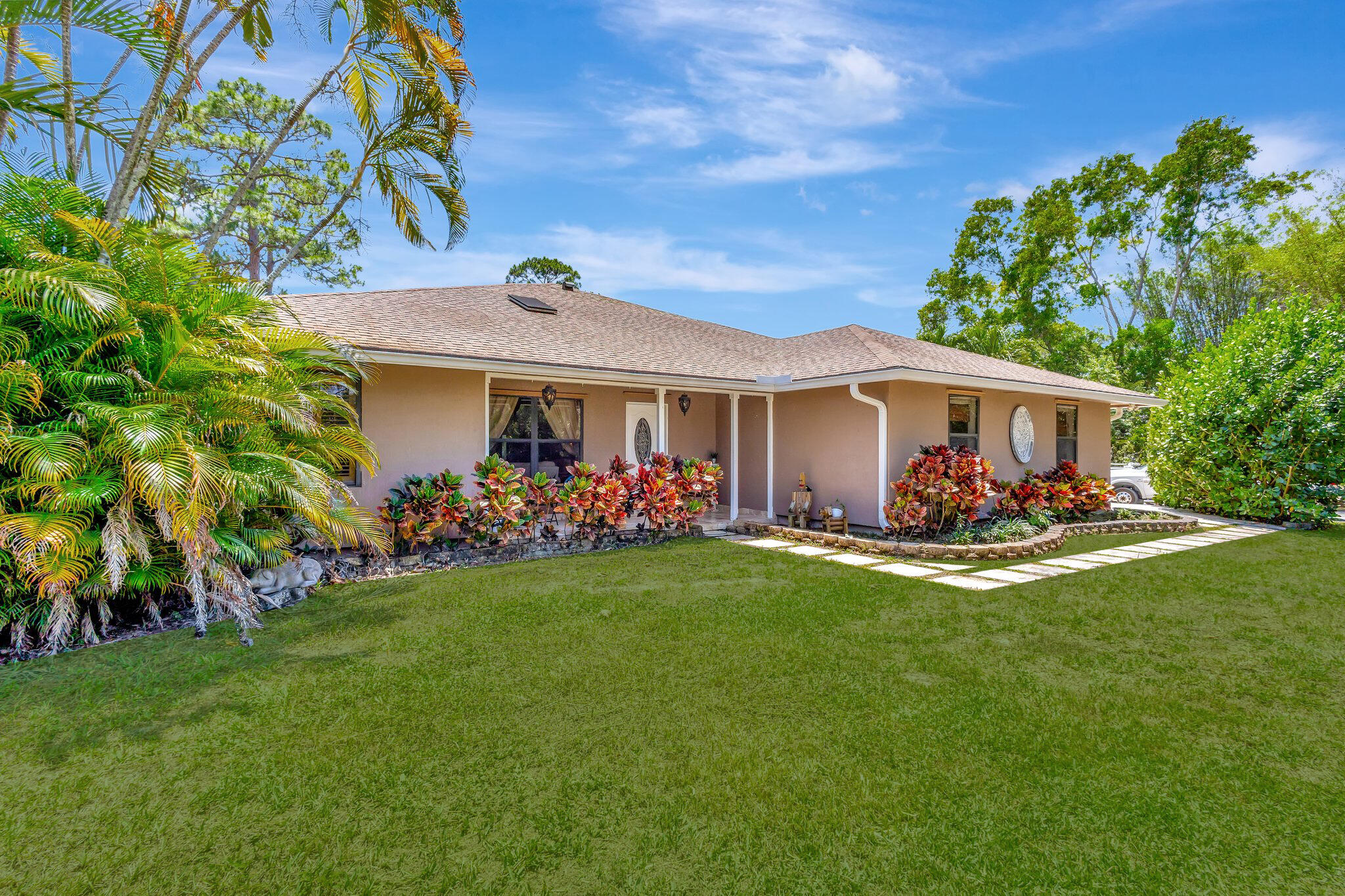16888 W Downers Drive W, The Acreage