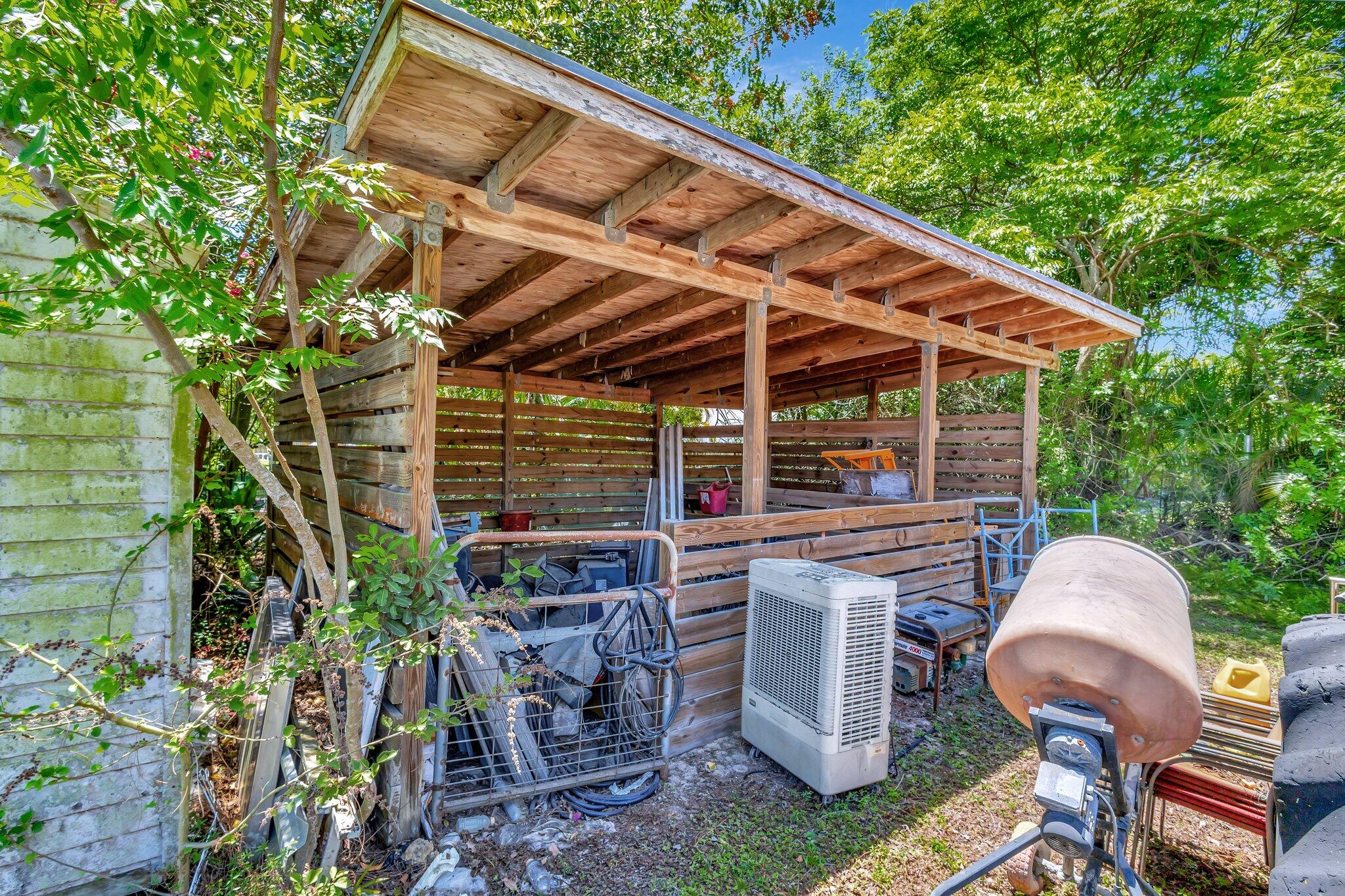 16888 W Downers Drive W, The Acreage