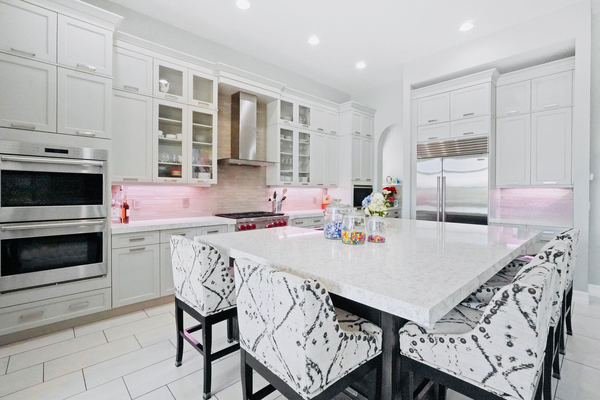 9196 Grand Prix Lane