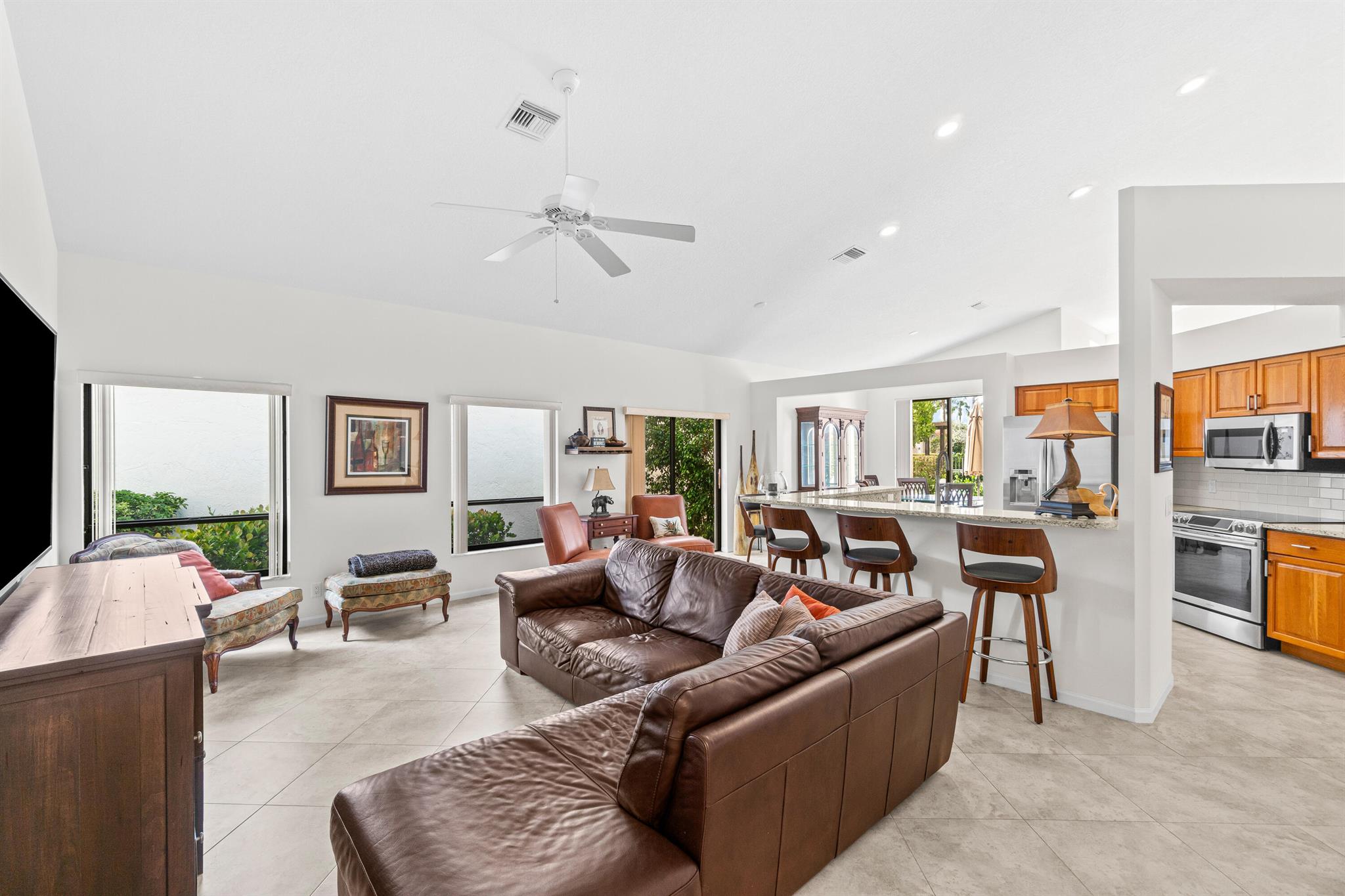 10194 N Lexington Circle