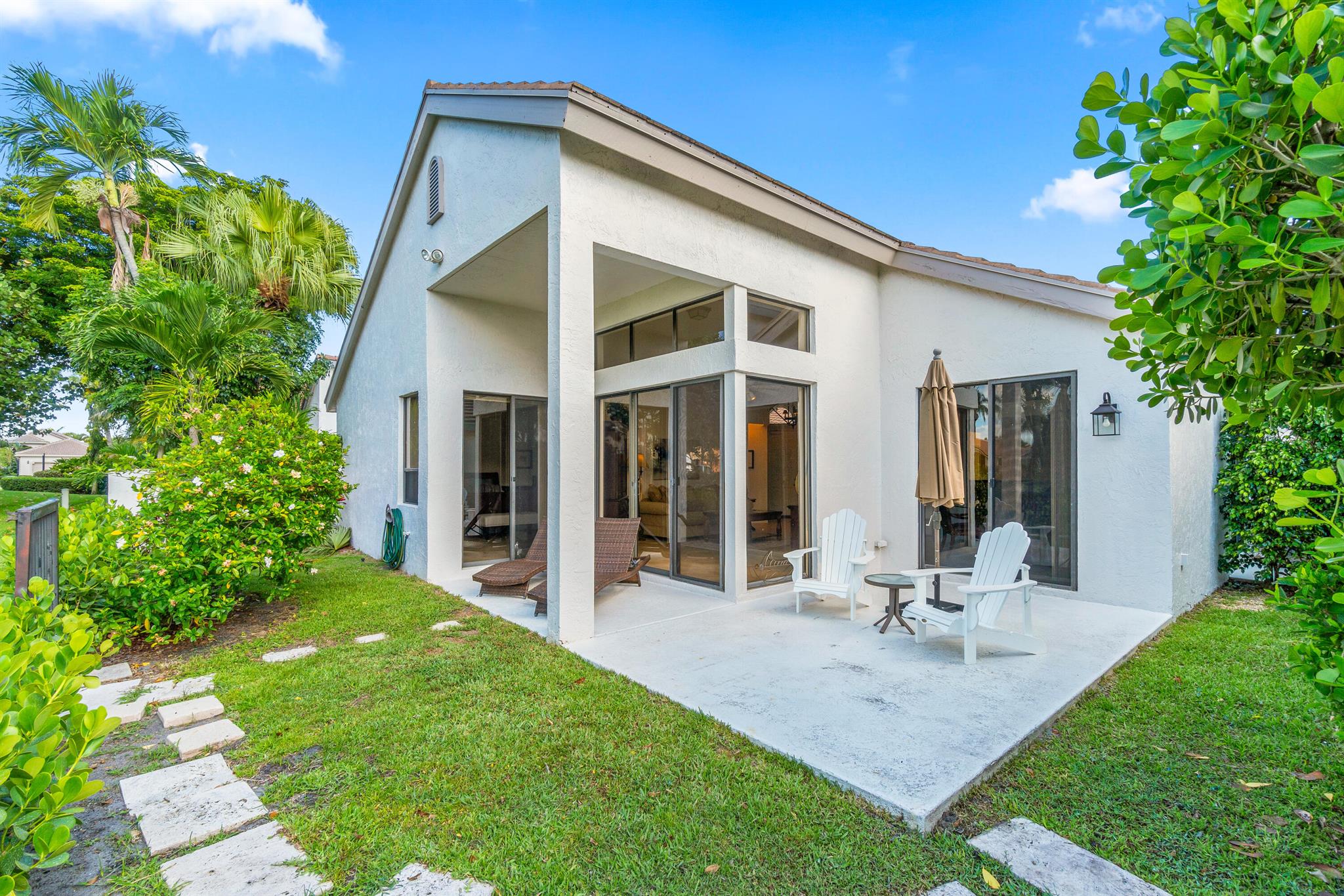 10194 N Lexington Circle