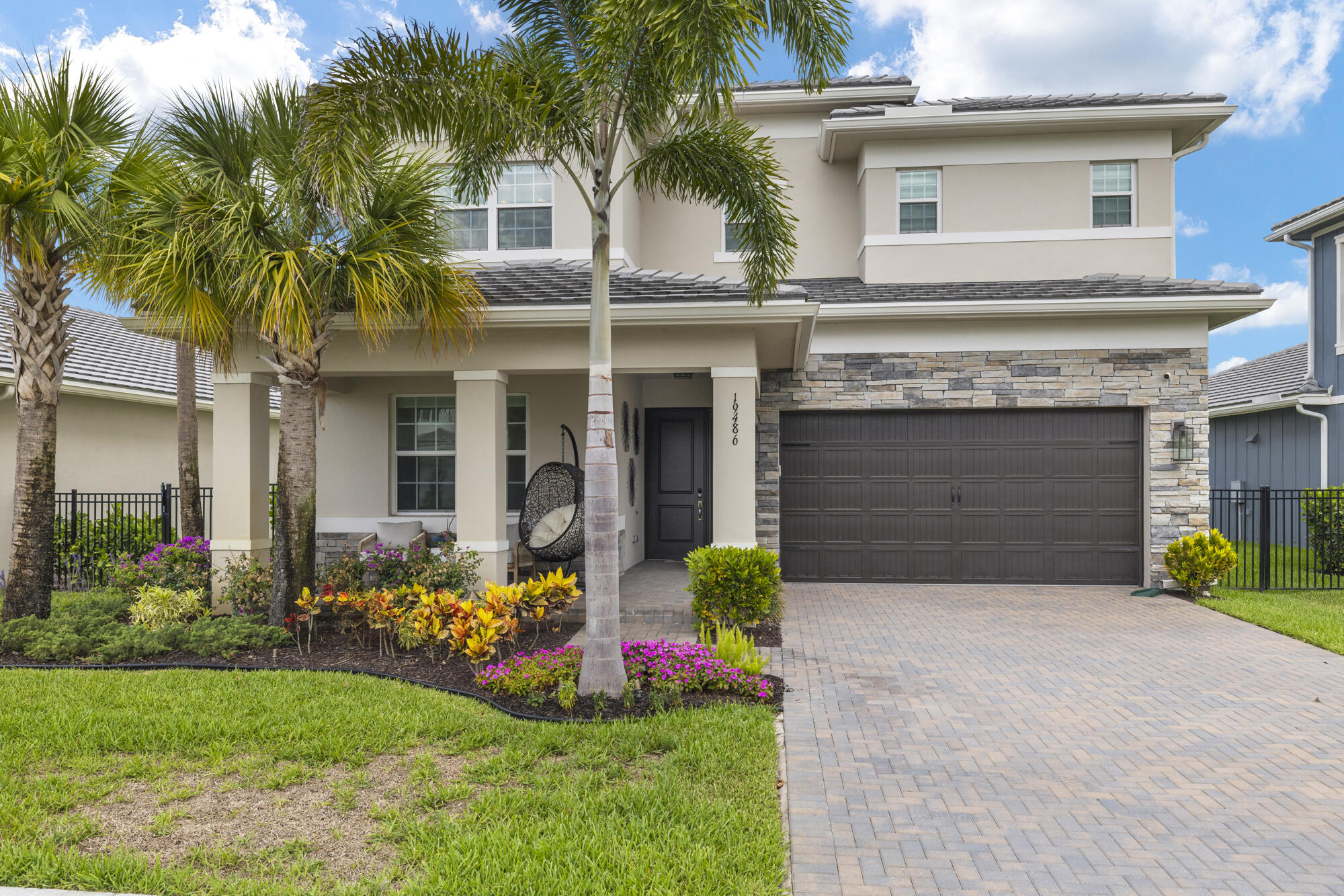 19486 Broad Shore Walk