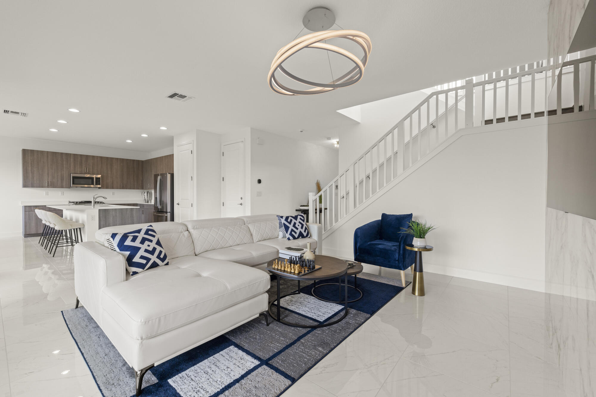 19486 Broad Shore Walk