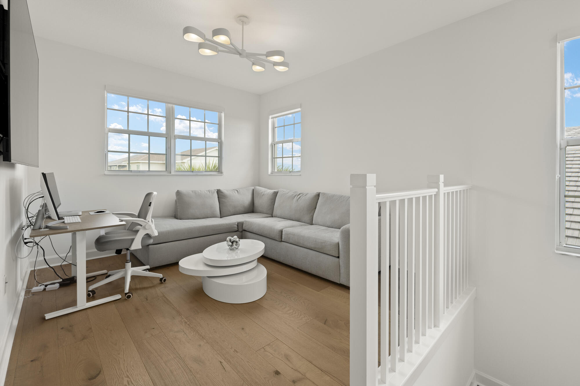 19486 Broad Shore Walk