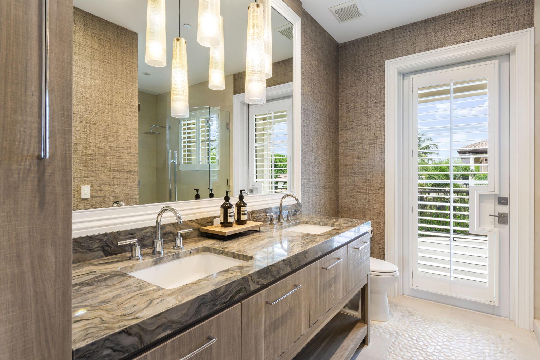 526 N Ocean Boulevard