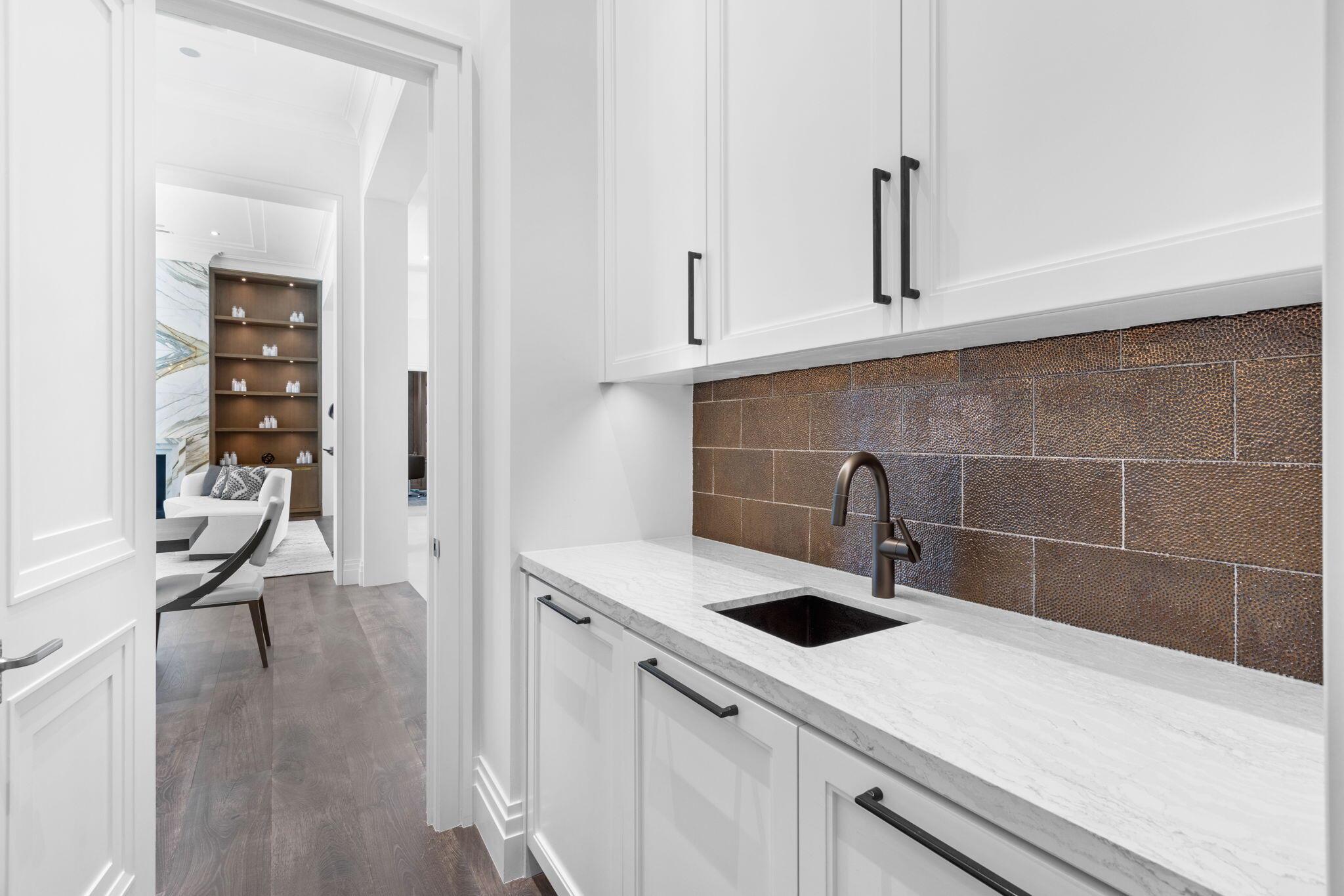 526 N Ocean Boulevard