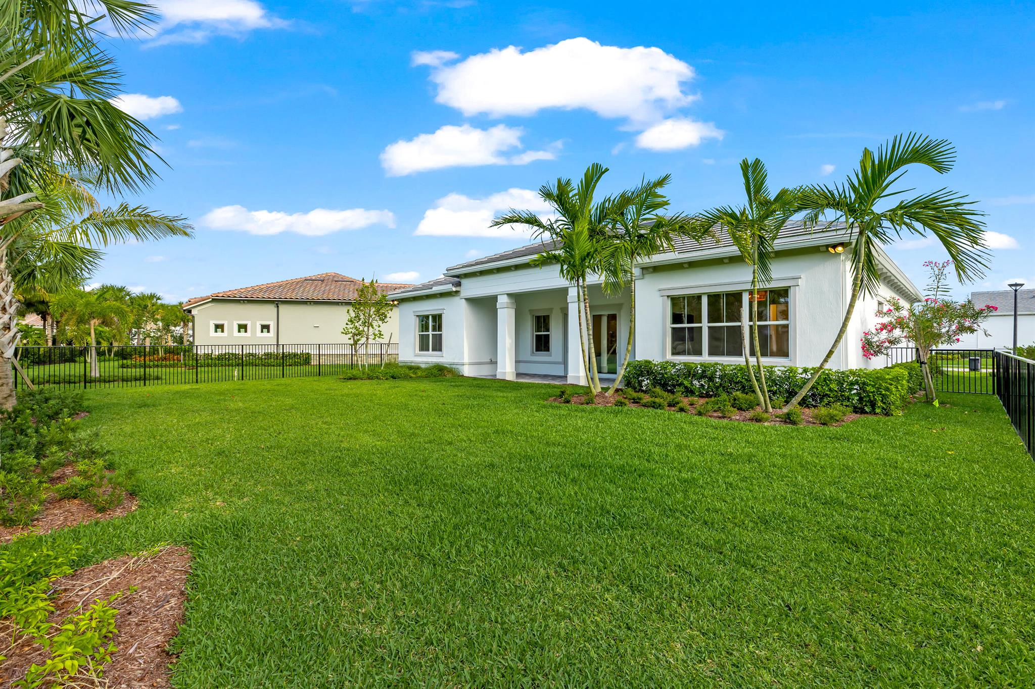 10803 Stellar Circle