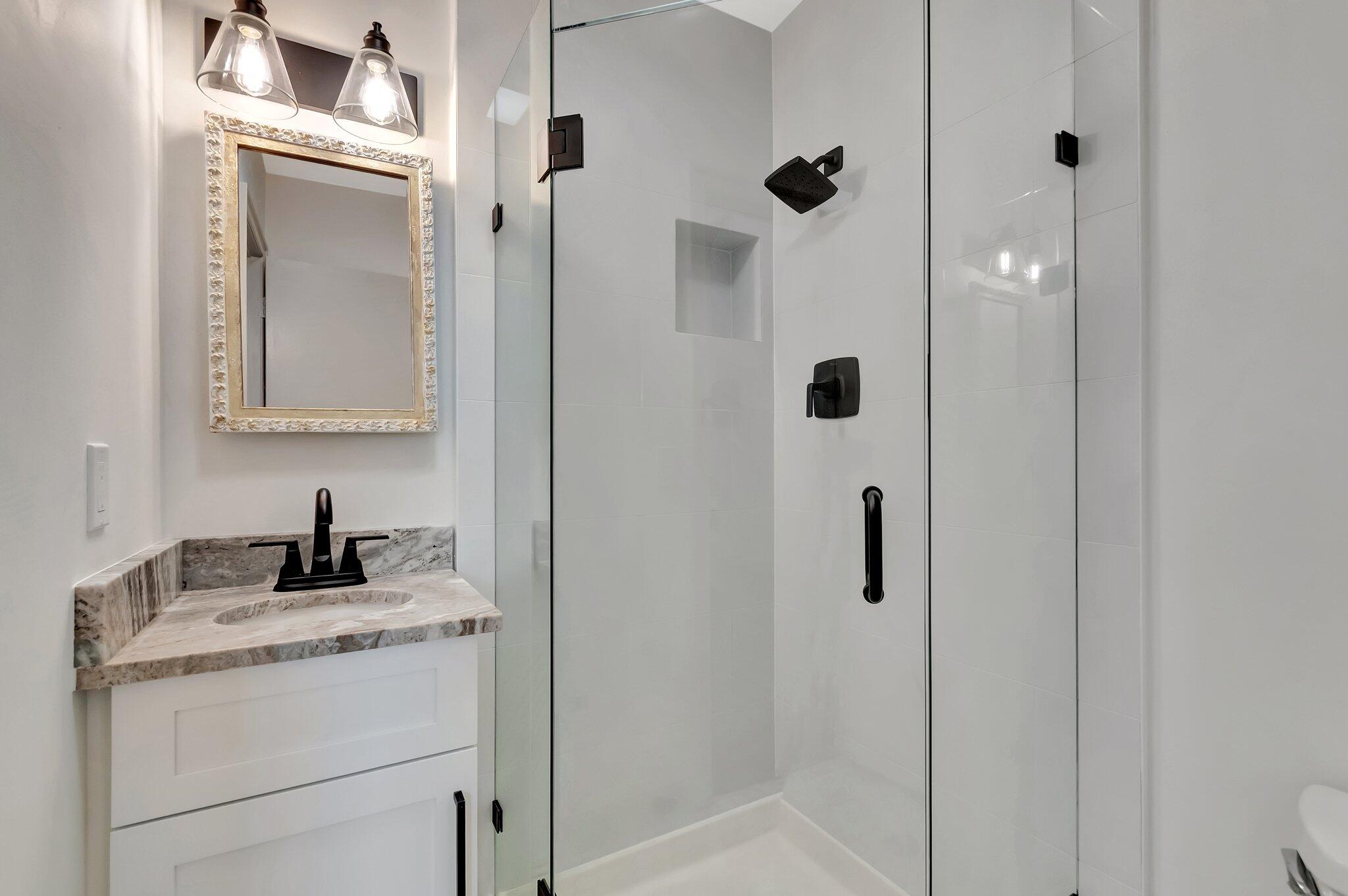 1140 Mahogany Way 204