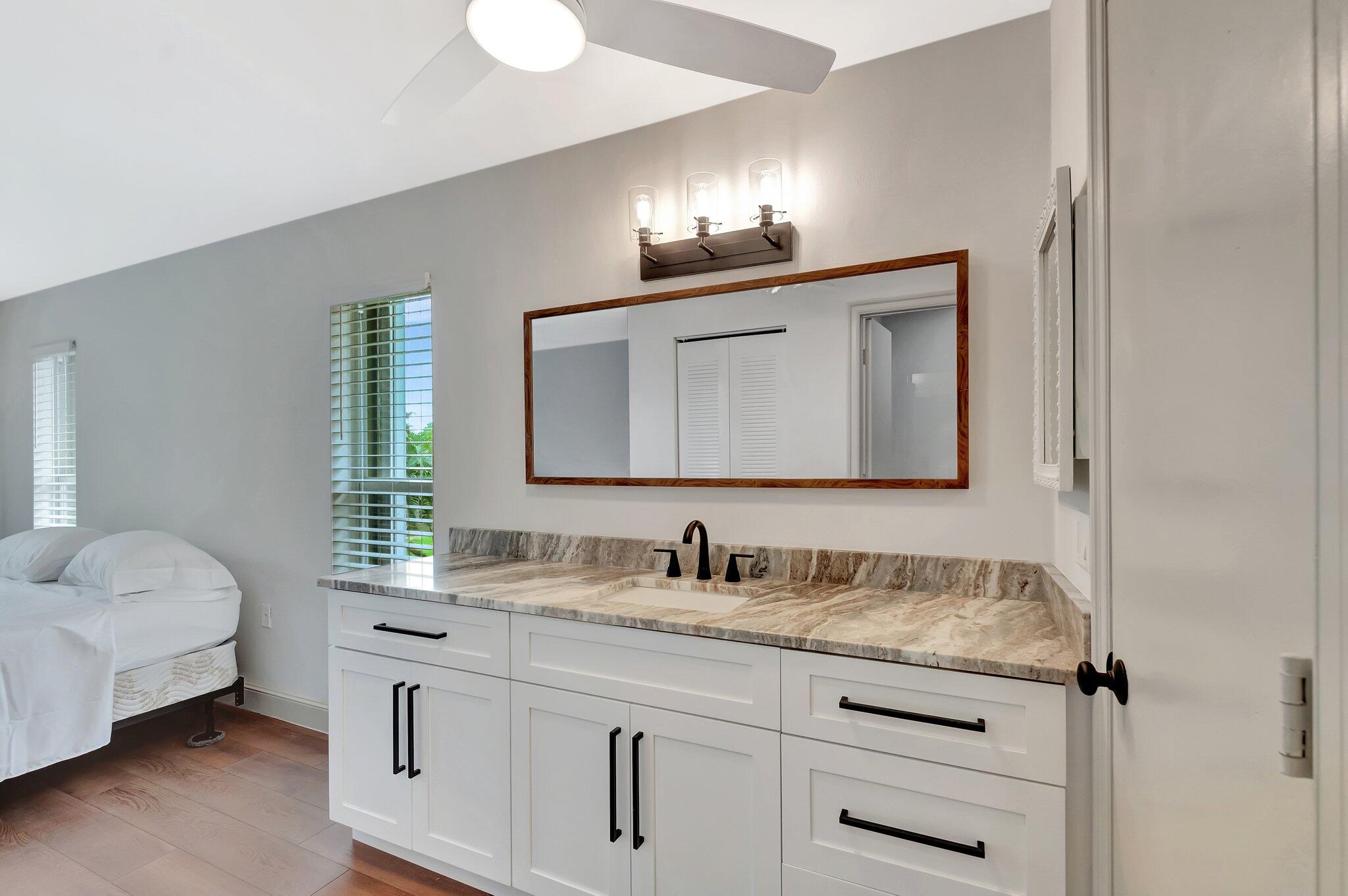 1140 Mahogany Way 204