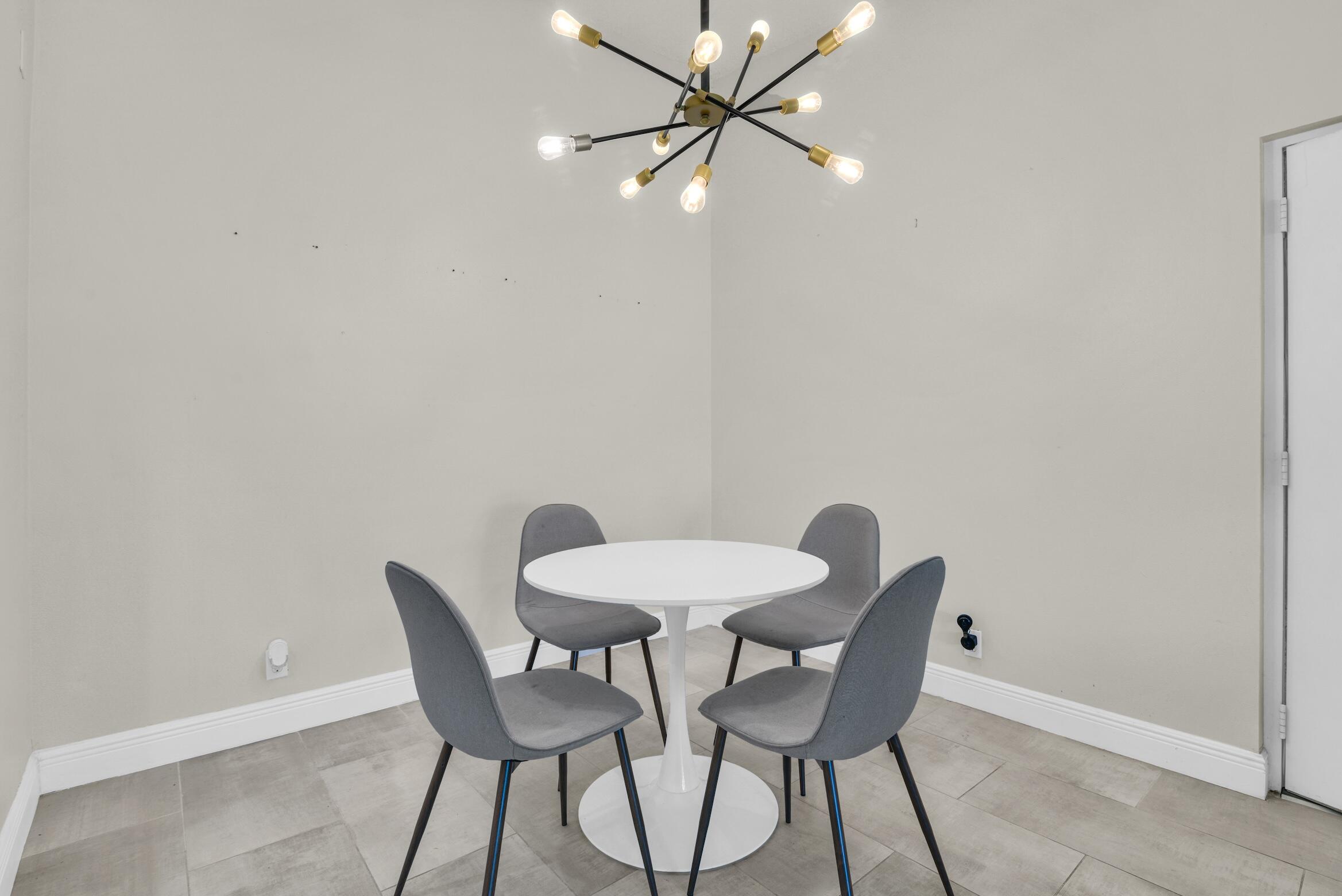 616 Sea Pine Way G3