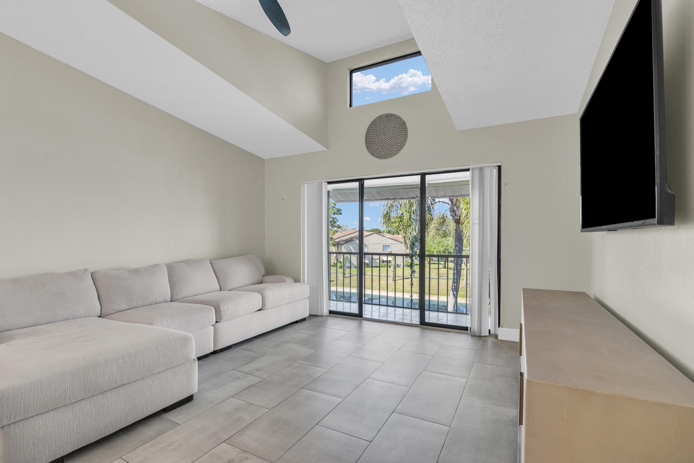 616 Sea Pine Way G3