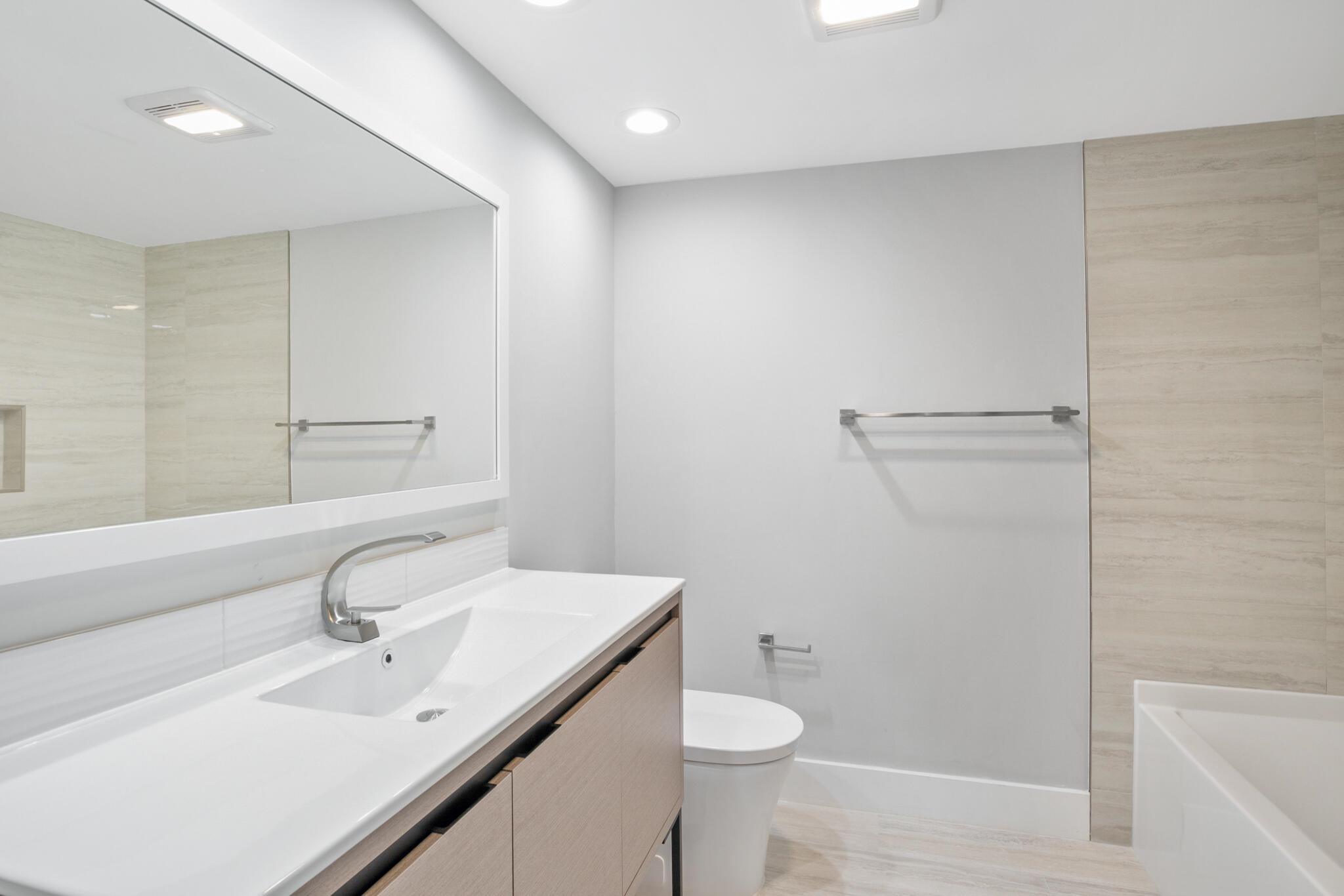 3118 Kingswood Terrace